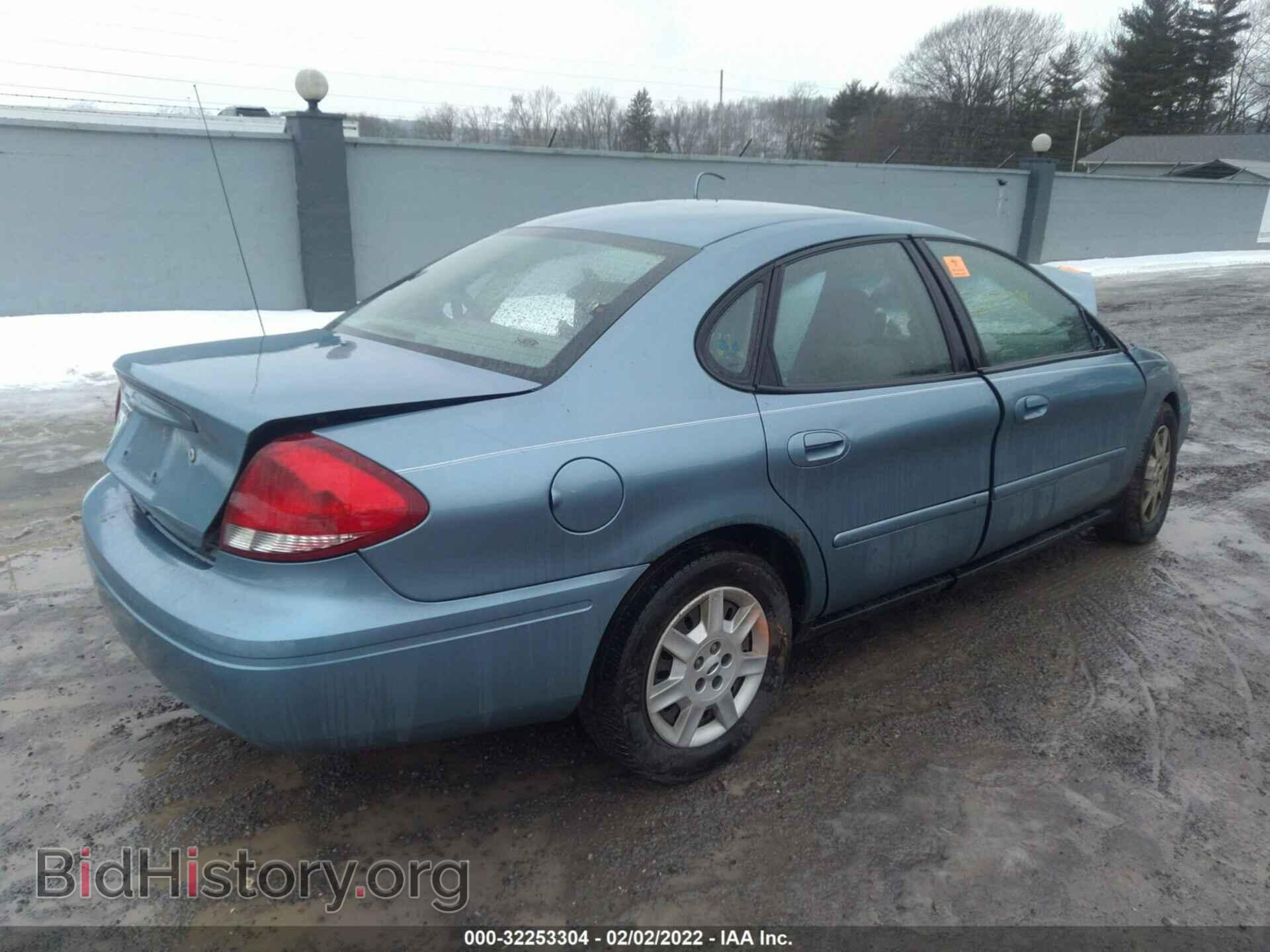 2007 FORD TAURUS - VIN: 1FAFP53U97A161300 - Фото 4
