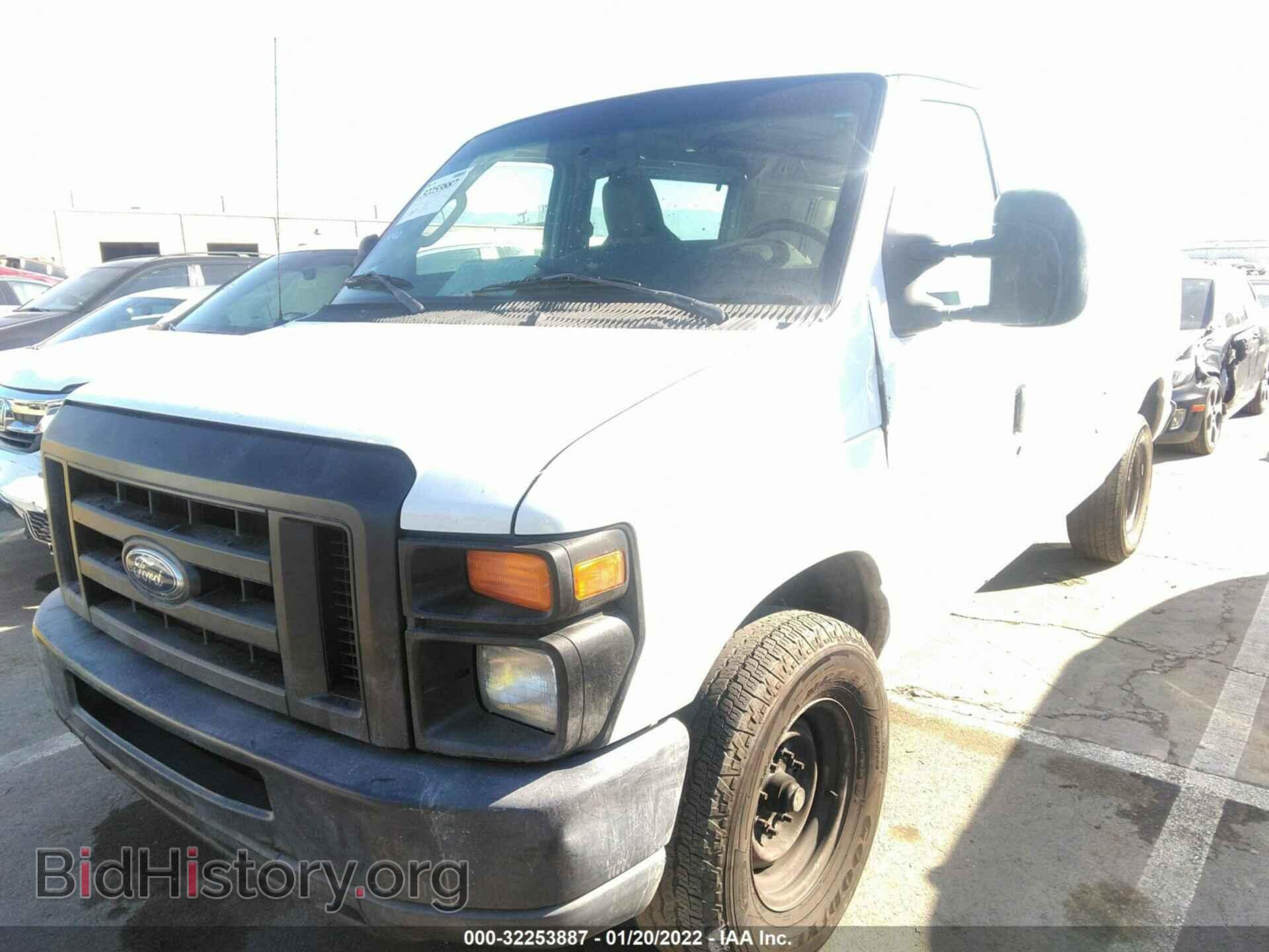 2011 FORD ECONOLINE CARGO VAN - VIN: 1FTNE2EL8BDB28777 - Фото 2