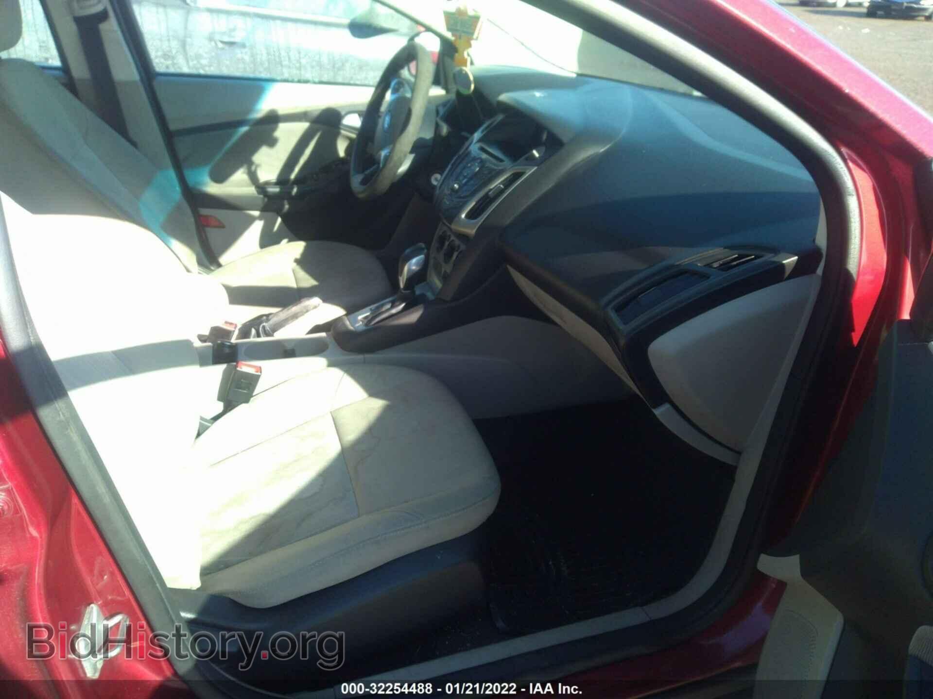 2014 FORD FOCUS - VIN: 1FADP3F23EL161008 - Photo 5