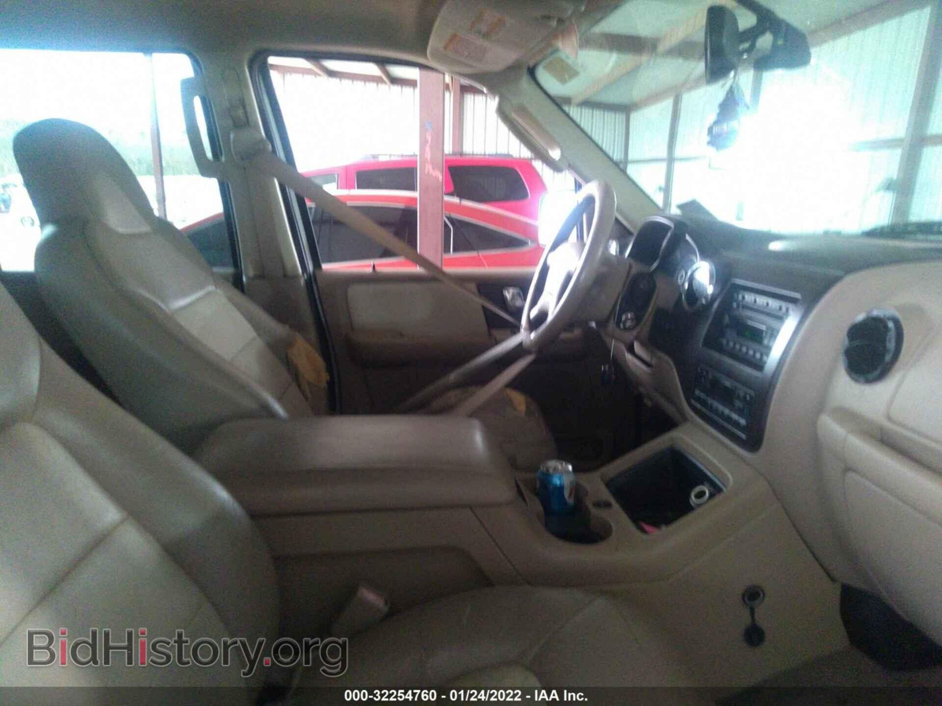 2006 FORD EXPEDITION - VIN: 1FMPU17556LA27112 - Фото 5