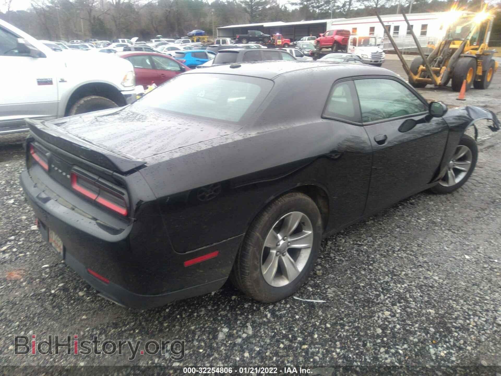 2018 DODGE CHALLENGER - VIN: 2C3CDZAG6JH199834 - Фото 4