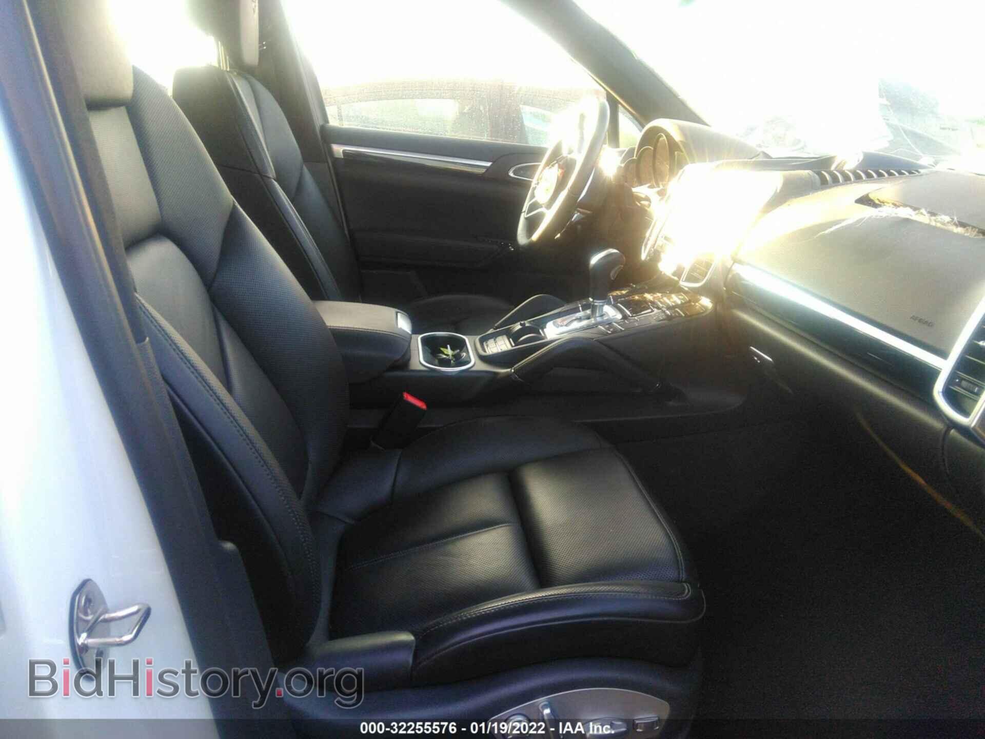 2017 PORSCHE CAYENNE - VIN: WP1AA2A21HKA83398 - Фото 5