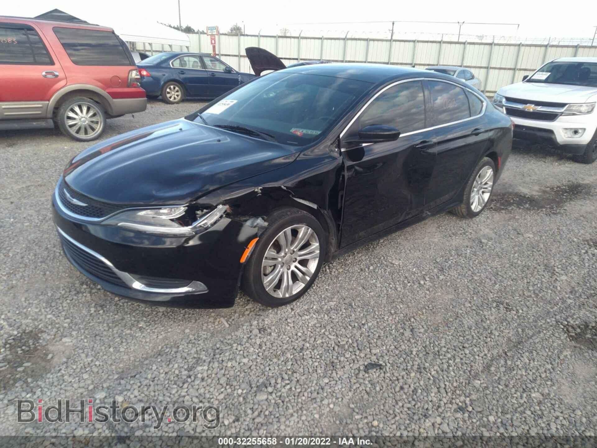 2016 CHRYSLER 200 - VIN: 1C3CCCAB3GN113559 - Фото 2