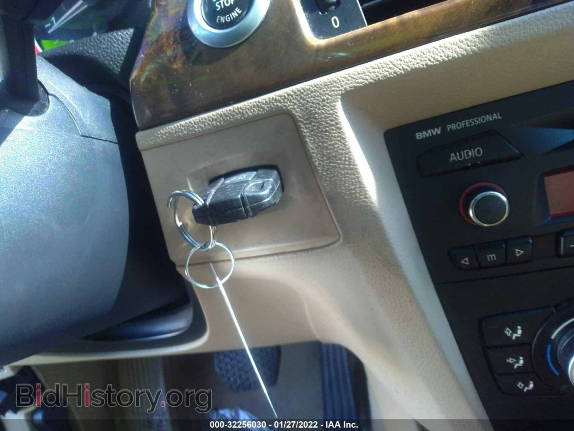 2007 BMW 3 SERIES - VIN: WBAVA33547P140742 - Фото 11