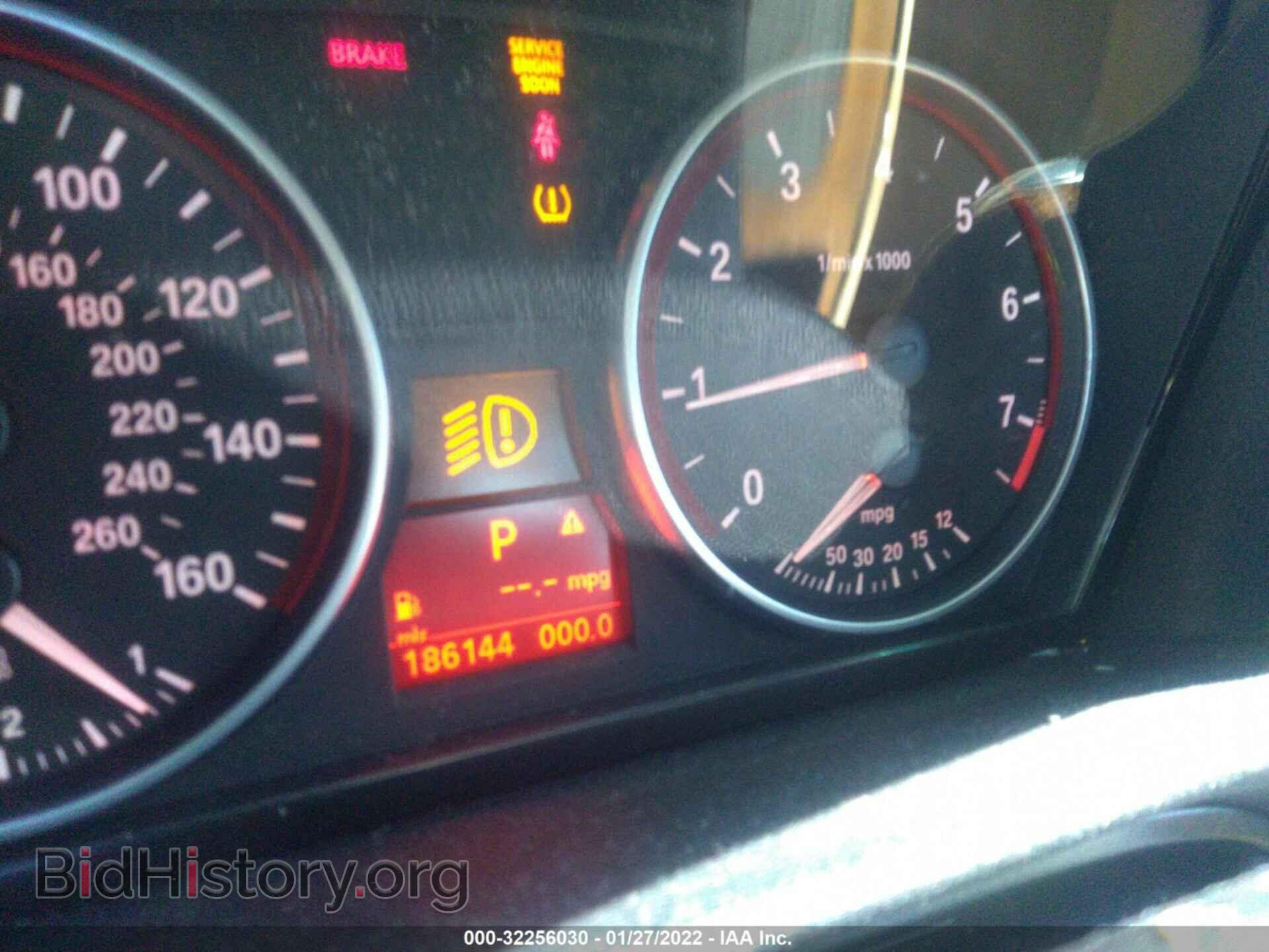 2007 BMW 3 SERIES - VIN: WBAVA33547P140742 - Фото 7