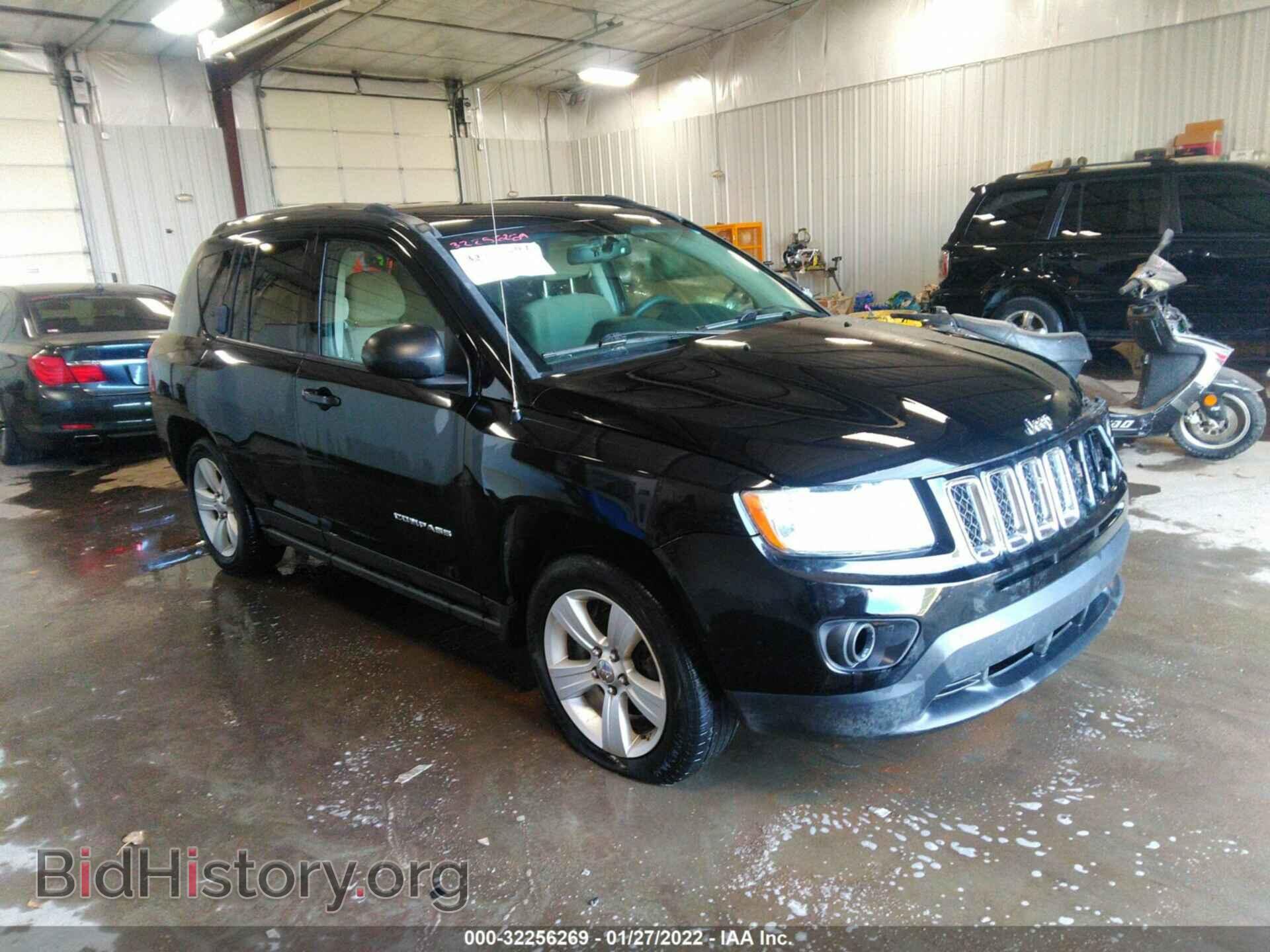 Фотография 1C4NJCBA4CD665135 - JEEP COMPASS 2012