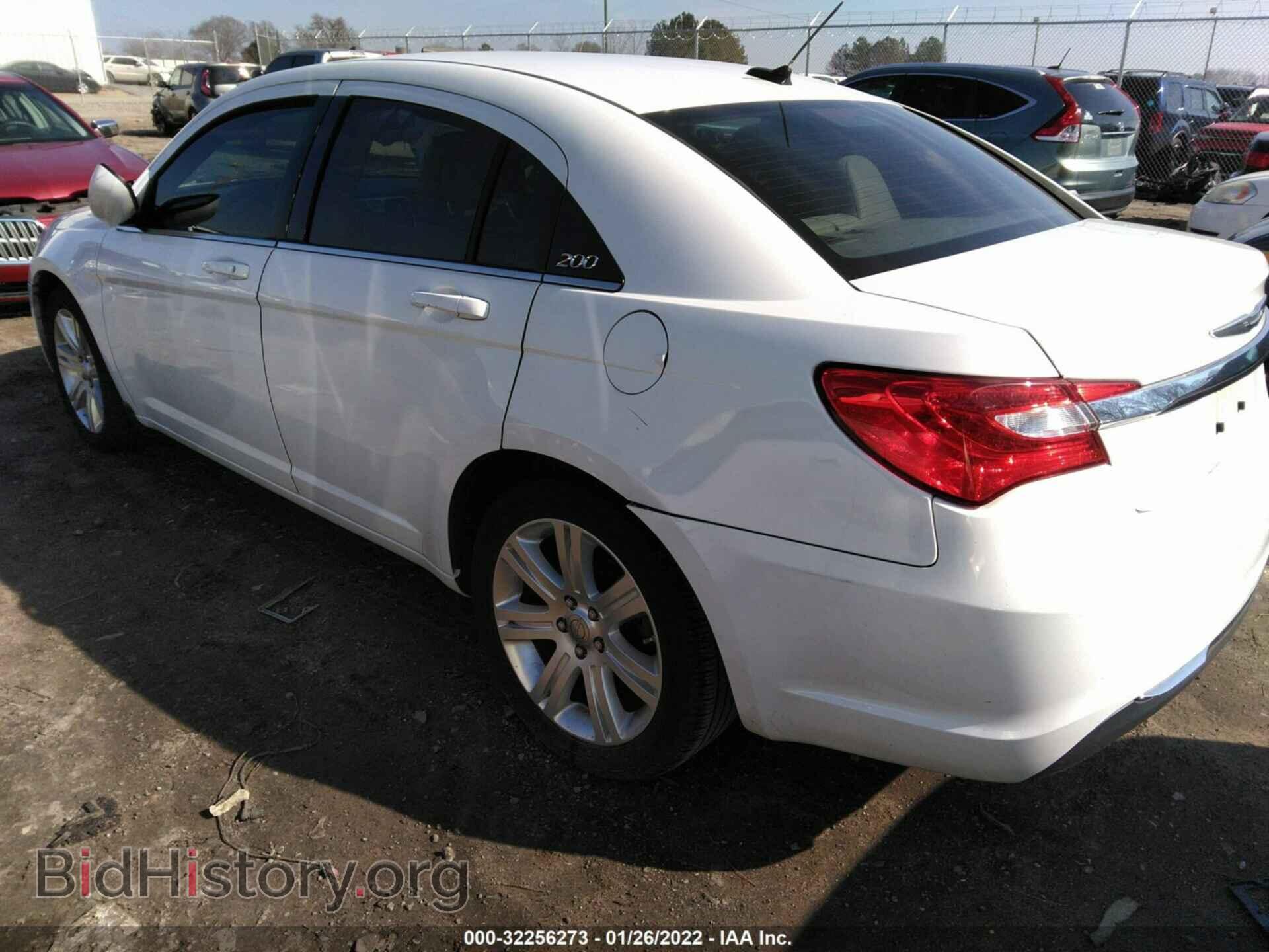 2013 CHRYSLER 200 - VIN: 1C3CCBAB5DN647569 - Фото 3