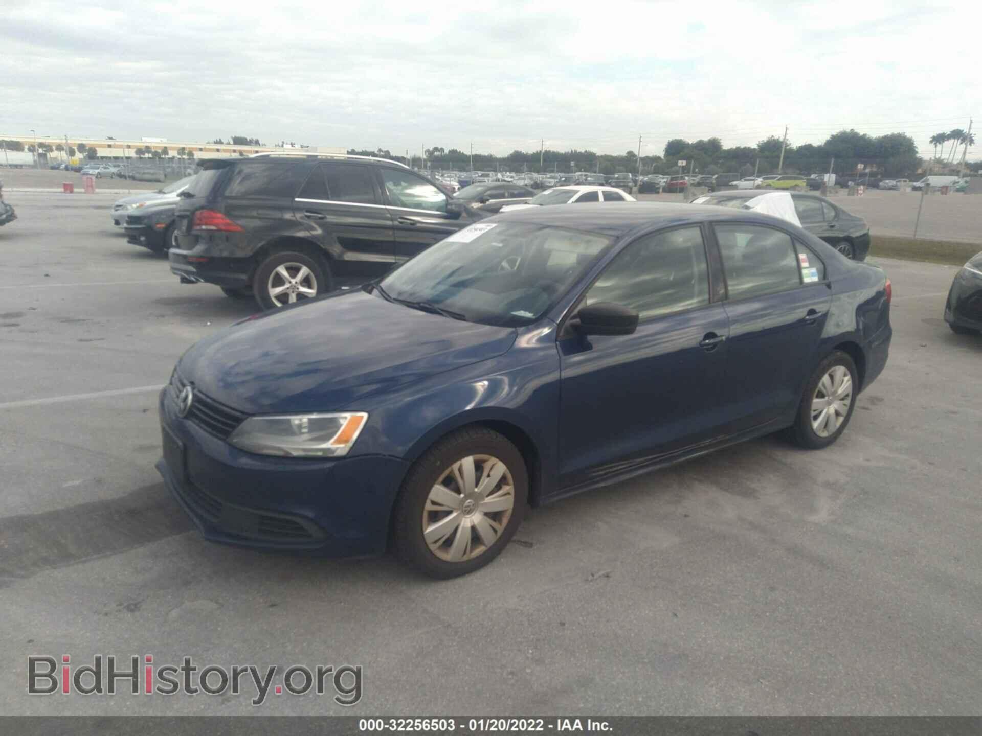 2012 VOLKSWAGEN JETTA SEDAN - VIN: 3VW2K7AJ6CM394251 - Фото 2