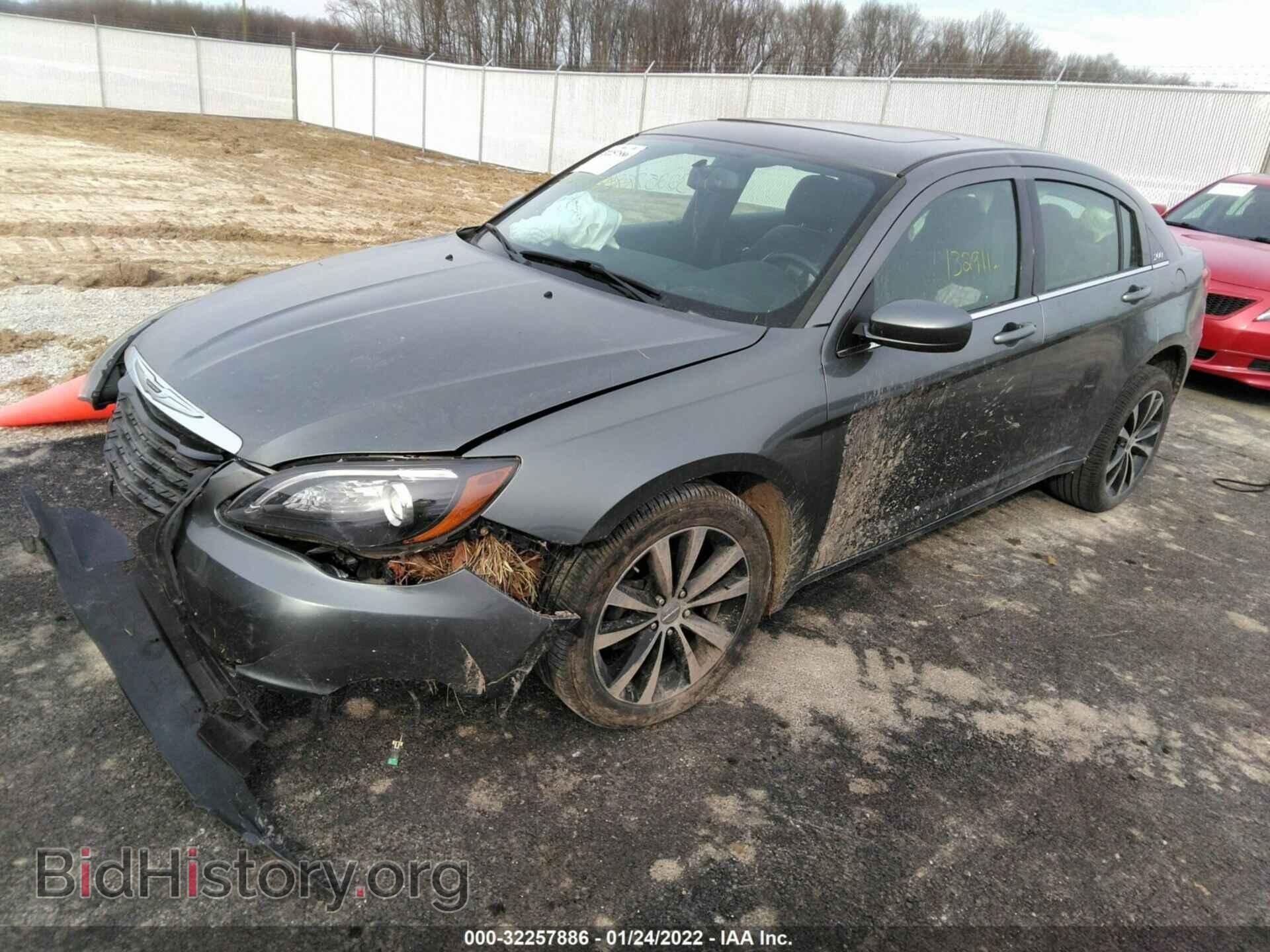 2013 CHRYSLER 200 - VIN: 1C3CCBCG3DN595416 - Photo 2