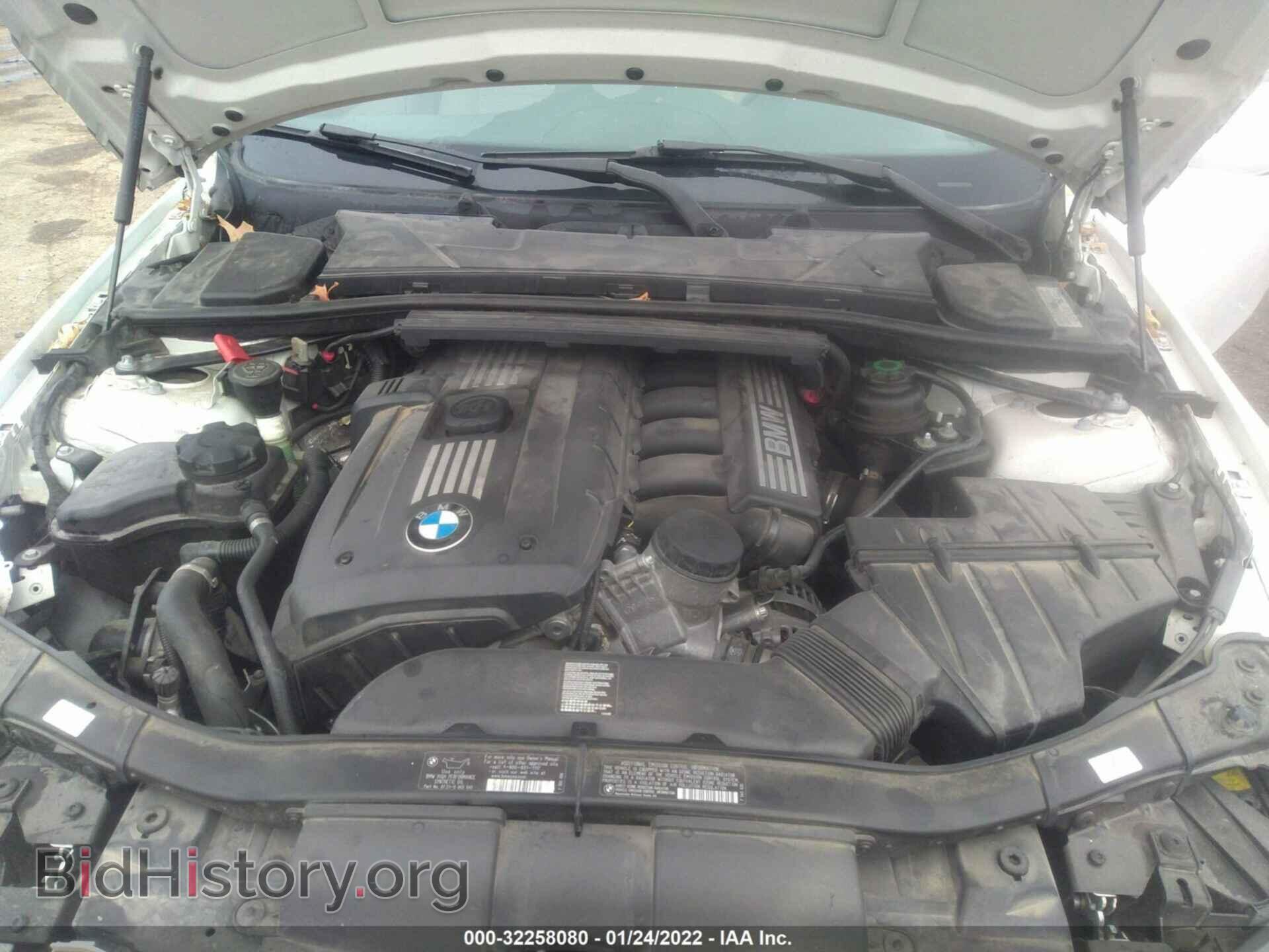 2011 BMW 3 SERIES - VIN: WBAKE5C52BE574200 - Фото 10
