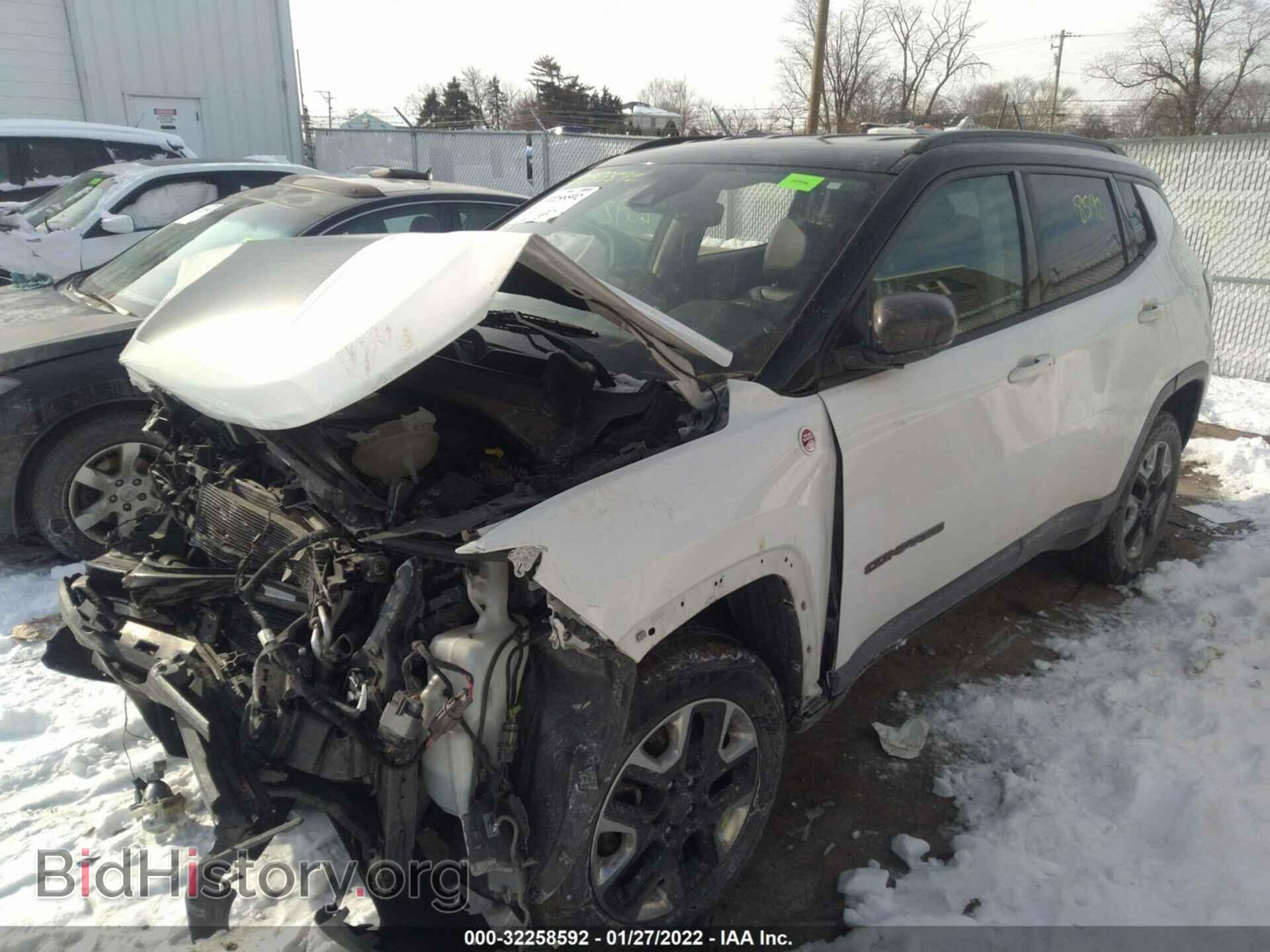 2017 JEEP COMPASS - VIN: 3C4NJDDB8HT632300 - Фото 2