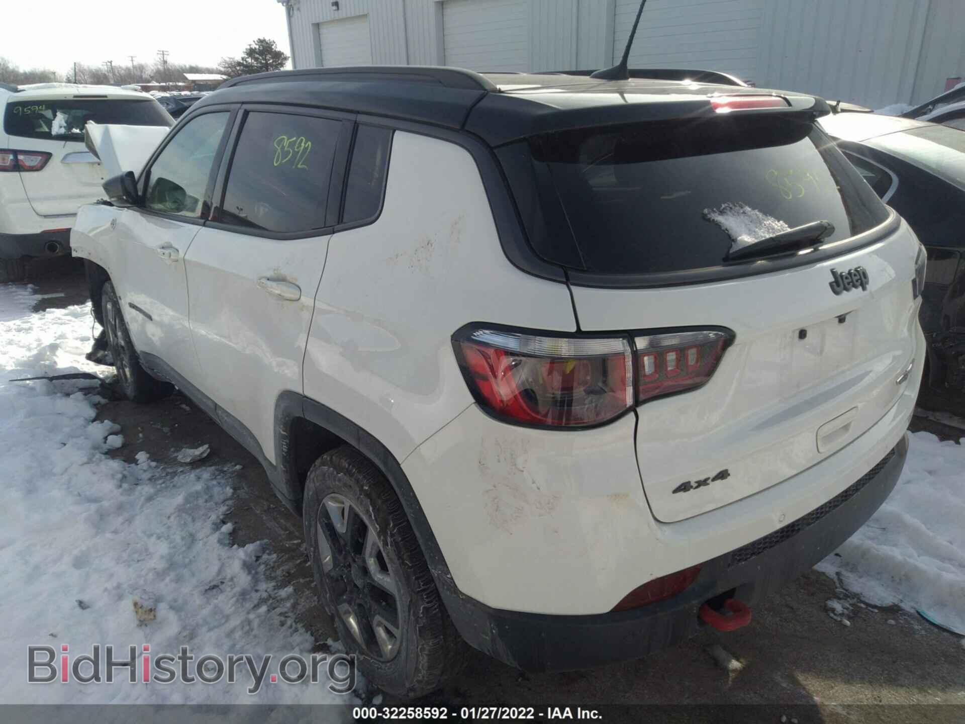 2017 JEEP COMPASS - VIN: 3C4NJDDB8HT632300 - Фото 3