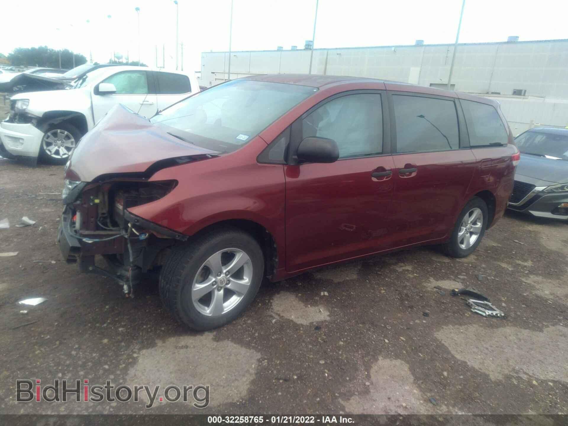 2012 TOYOTA SIENNA - VIN: 5TDKA3DC1CS014020 - Фото 2