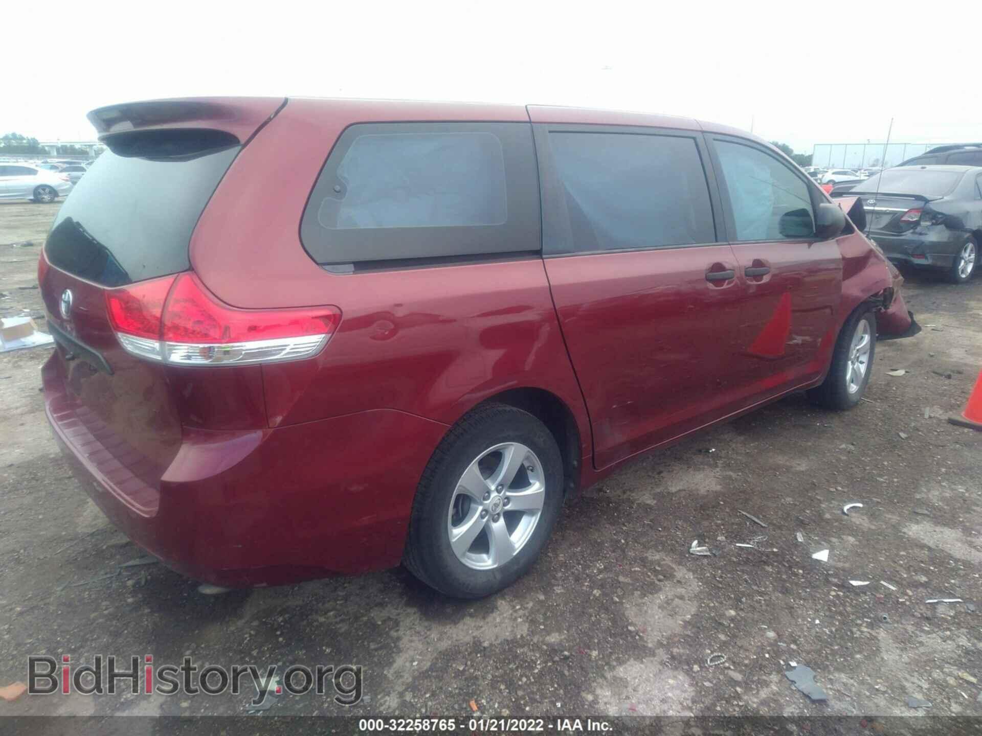 2012 TOYOTA SIENNA - VIN: 5TDKA3DC1CS014020 - Фото 4