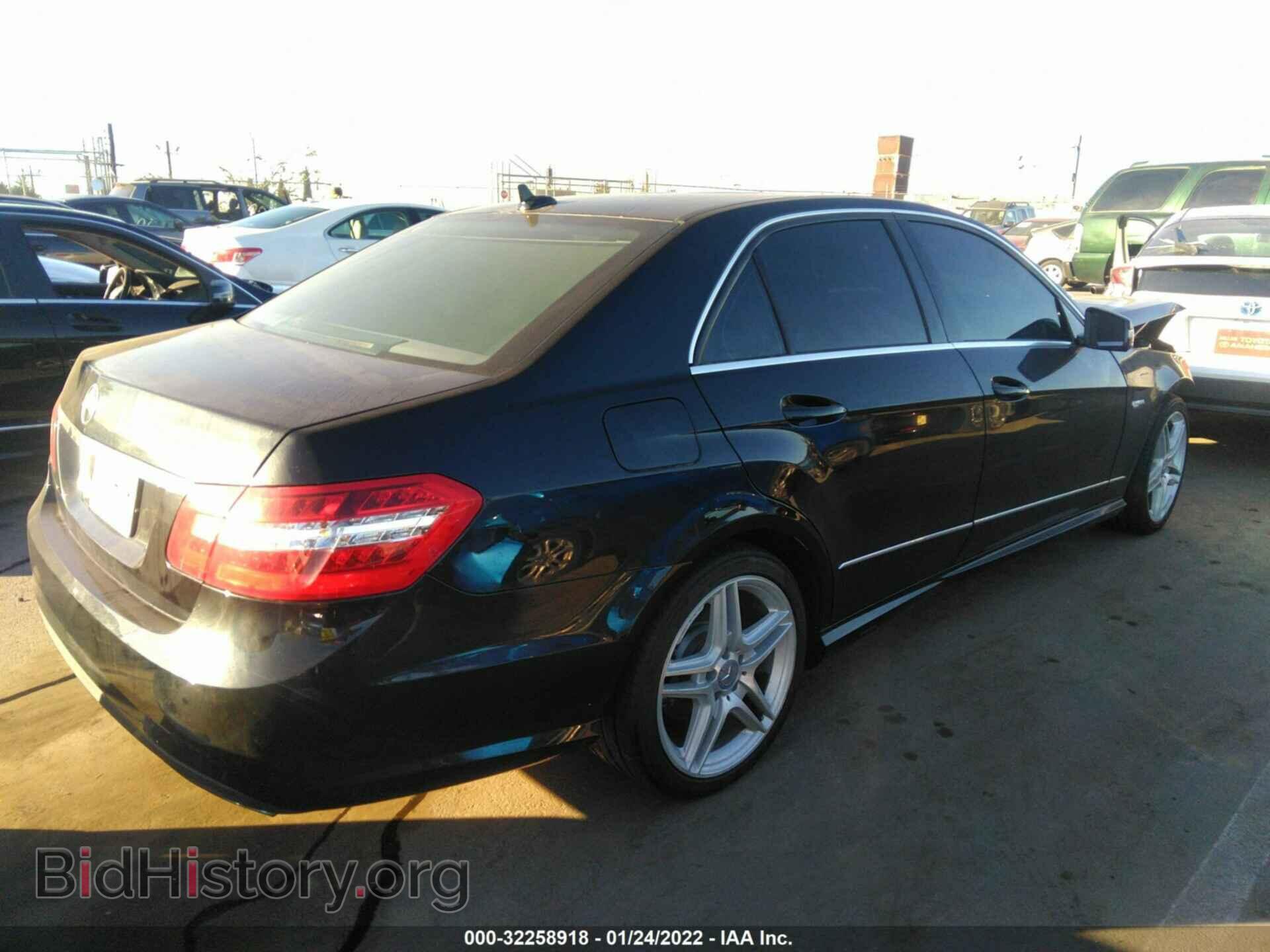 2012 MERCEDES-BENZ E-CLASS - VIN: WDDHF5KB5CA527873 - Фото 4