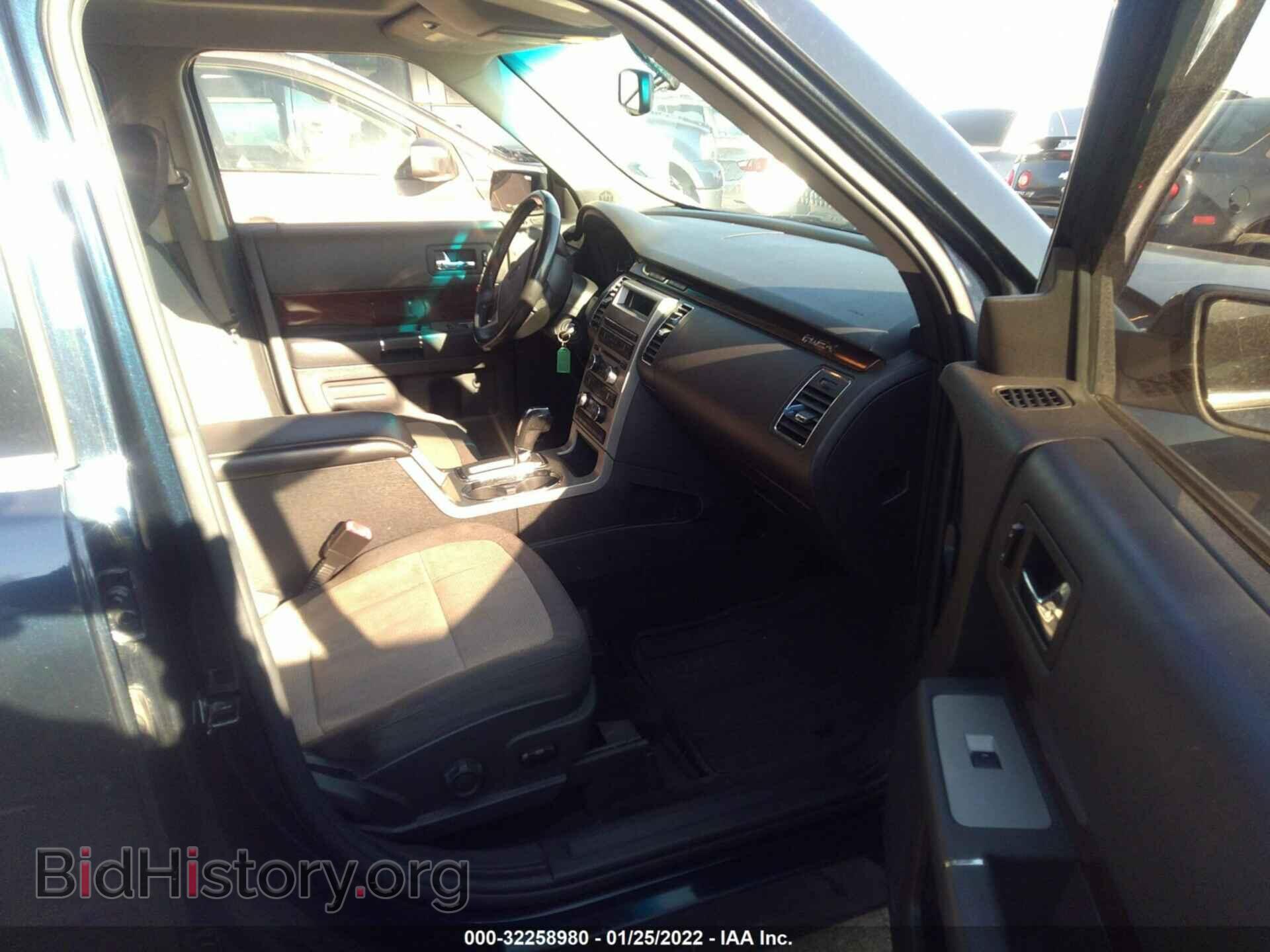 2009 FORD FLEX - VIN: 2FMEK62C09BA09265 - Фото 5