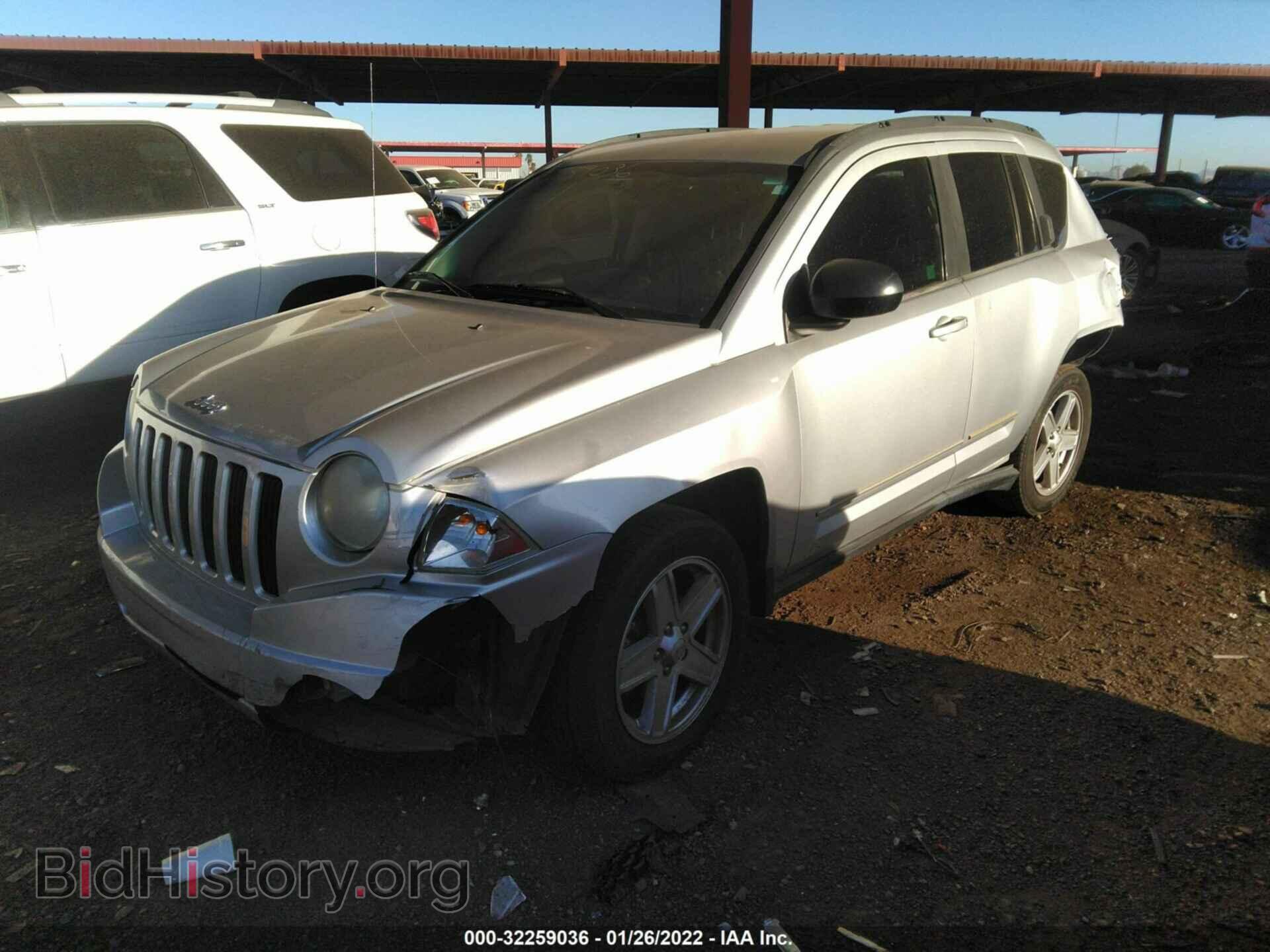 2010 JEEP COMPASS - VIN: 1J4NT4FB8AD538205 - Фото 2