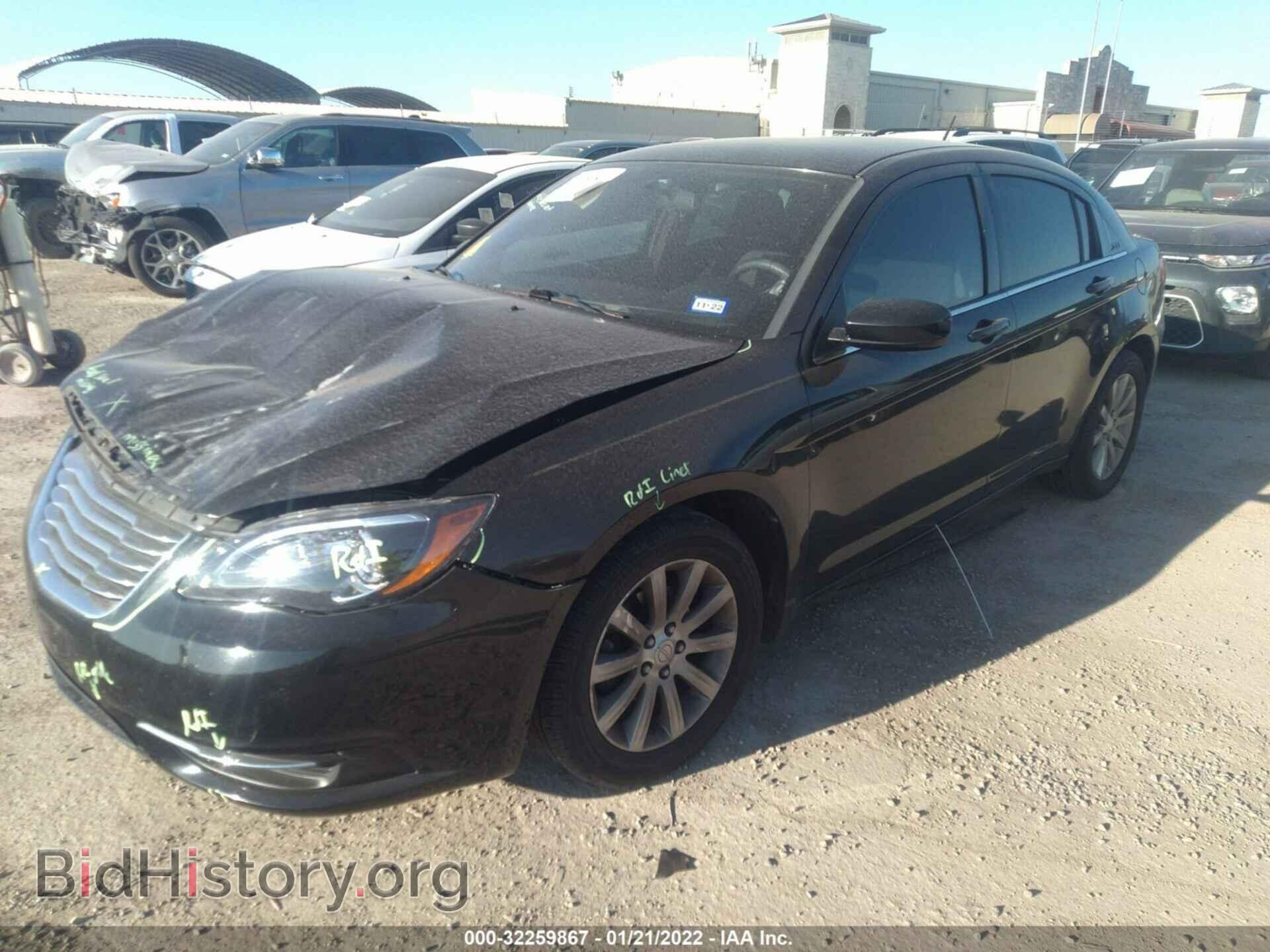 2012 CHRYSLER 200 - VIN: 1C3CCBBB4CN142961 - Фото 2