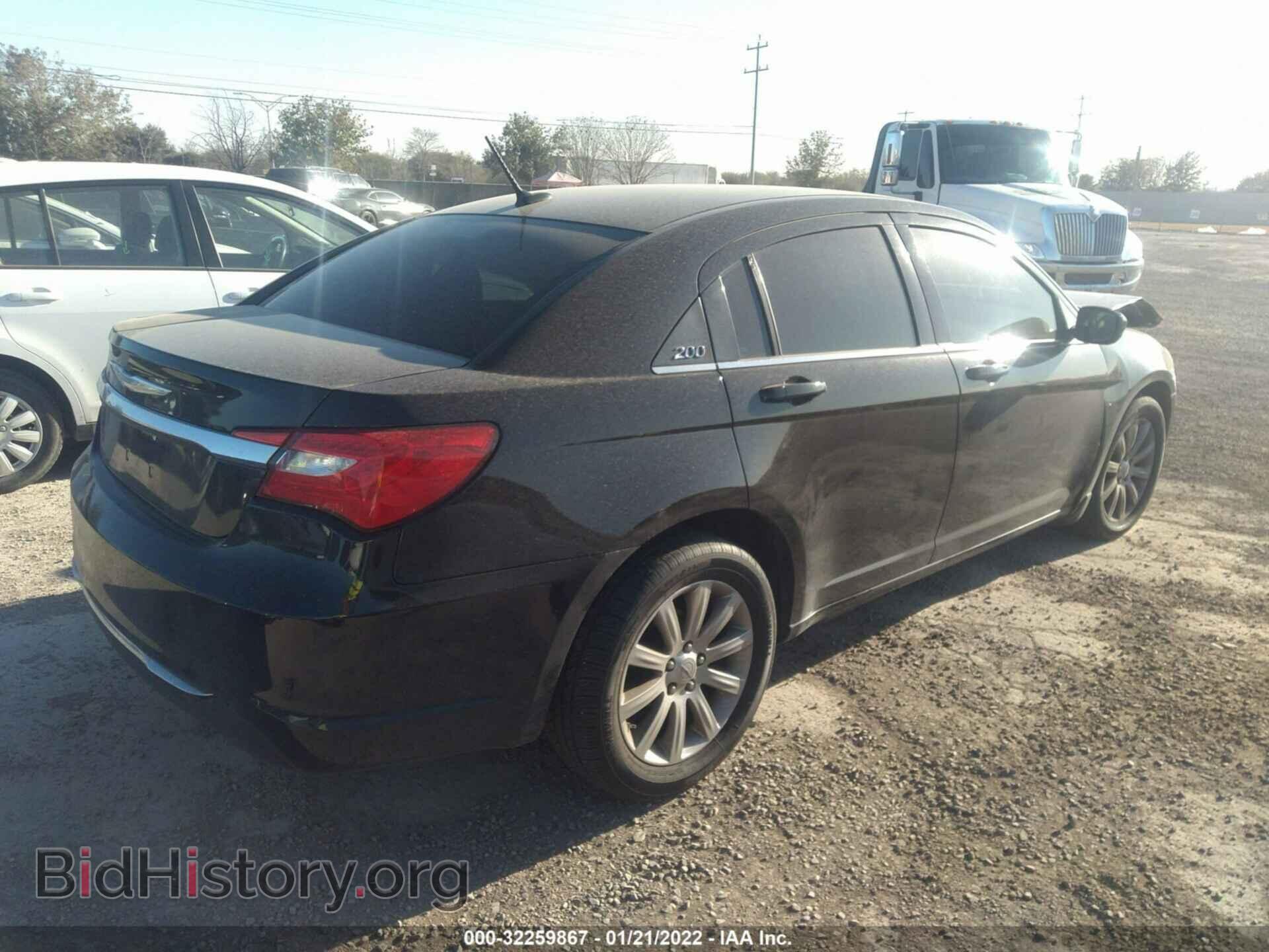 2012 CHRYSLER 200 - VIN: 1C3CCBBB4CN142961 - Фото 4