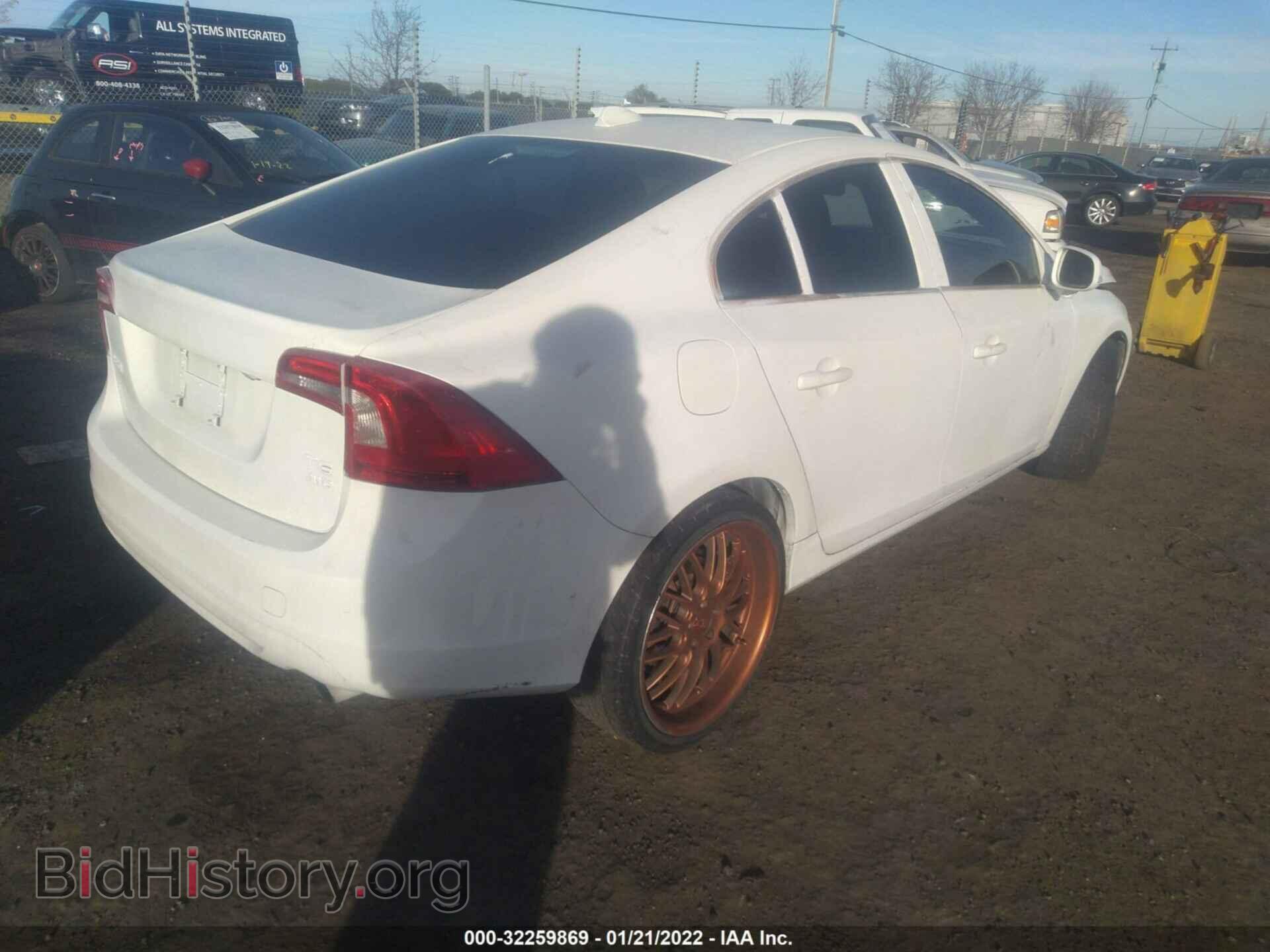 2011 VOLVO S60 - VIN: YV1902FH5B2005289 - Фото 4