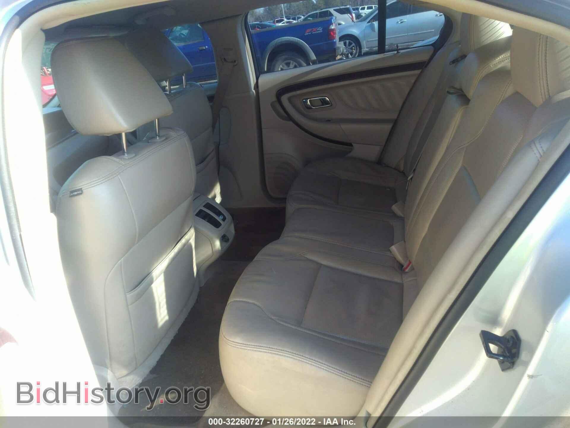 2011 FORD TAURUS - VIN: 1FAHP2FW1BG150981 - Фото 8