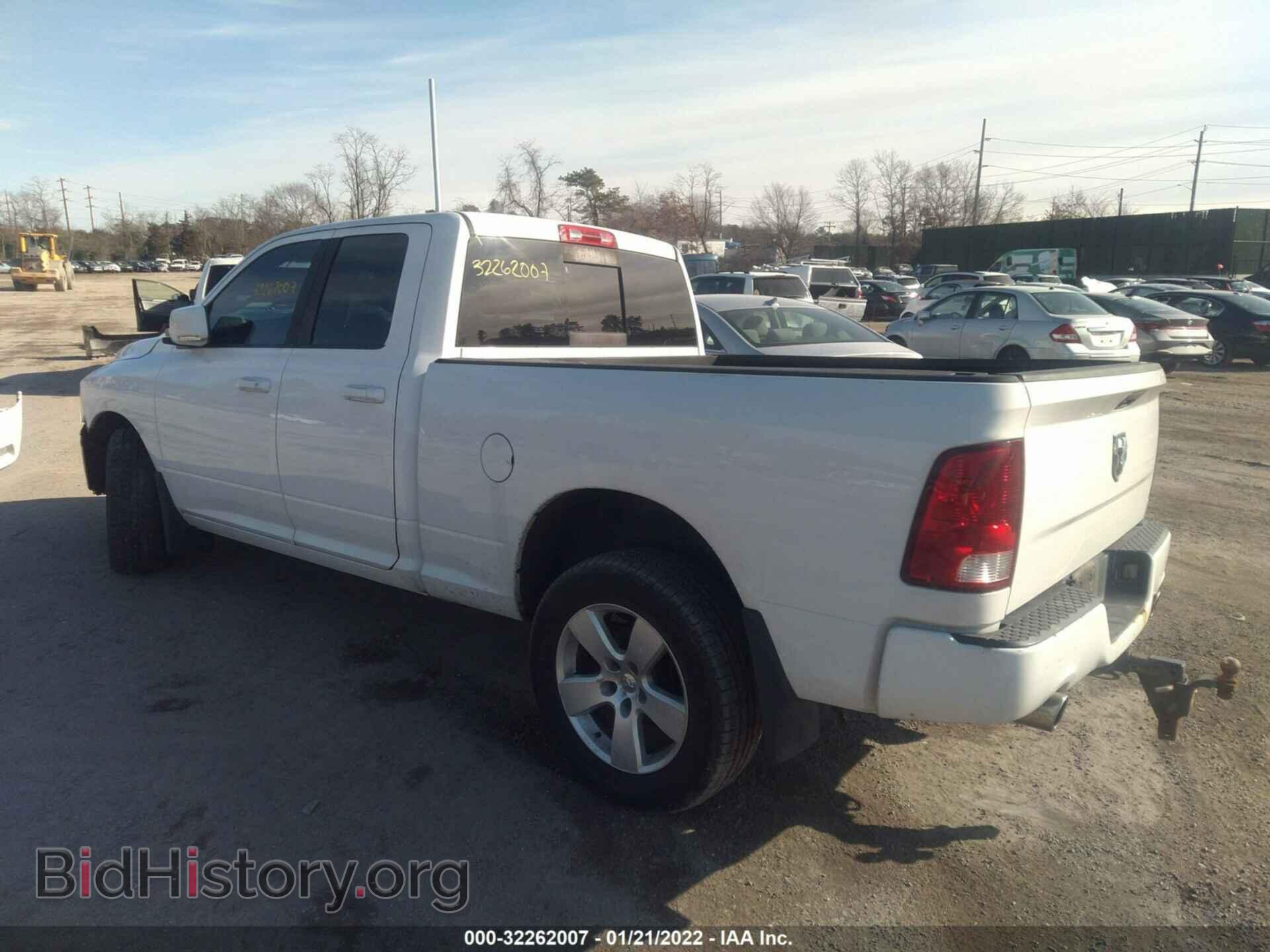 2011 RAM 1500 - VIN: 1D7RV1GT4BS590568 - Фото 3