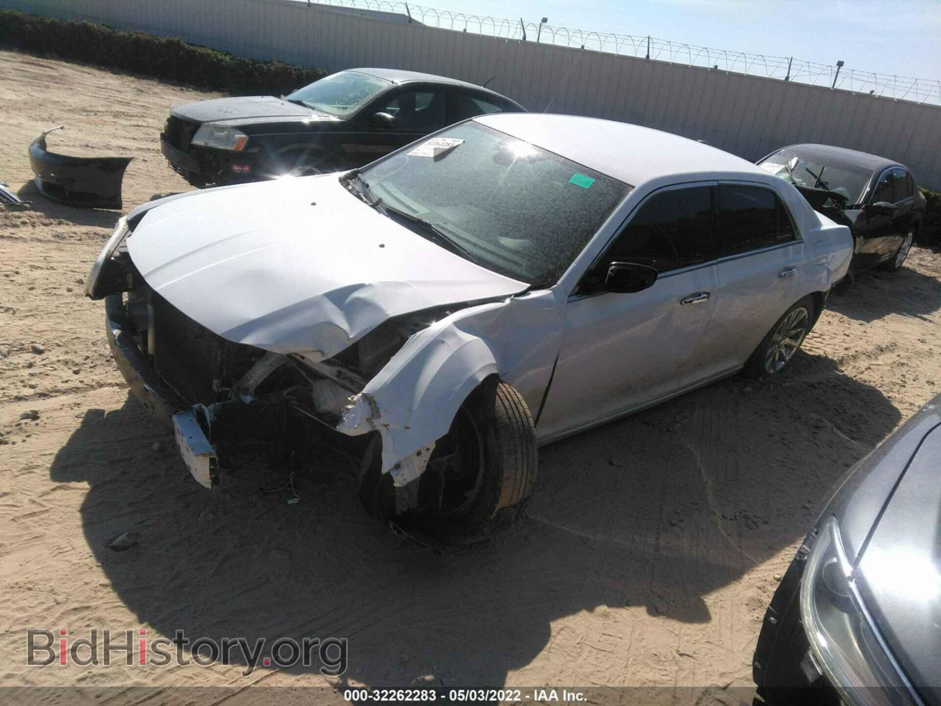 2012 CHRYSLER 300 - VIN: 2C3CCAET0CH264885 - Photo 2