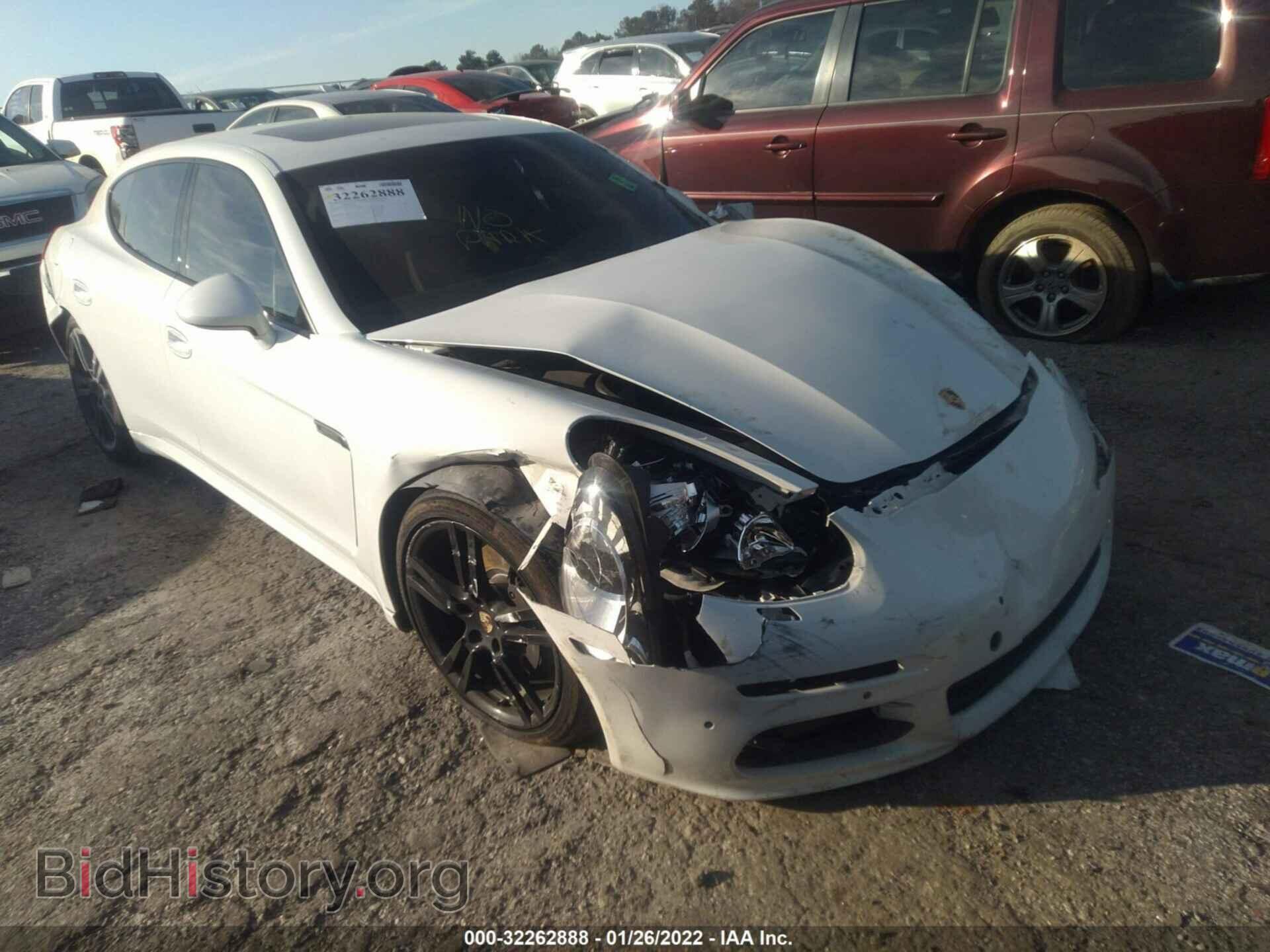 Фотография WP0AA2A77FL007348 - PORSCHE PANAMERA 2015