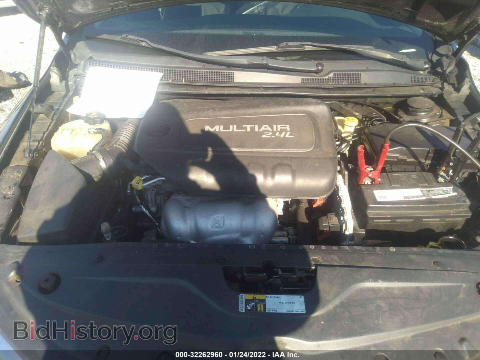 2016 CHRYSLER 200 - VIN: 1C3CCCAB4GN155285 - Фото 10