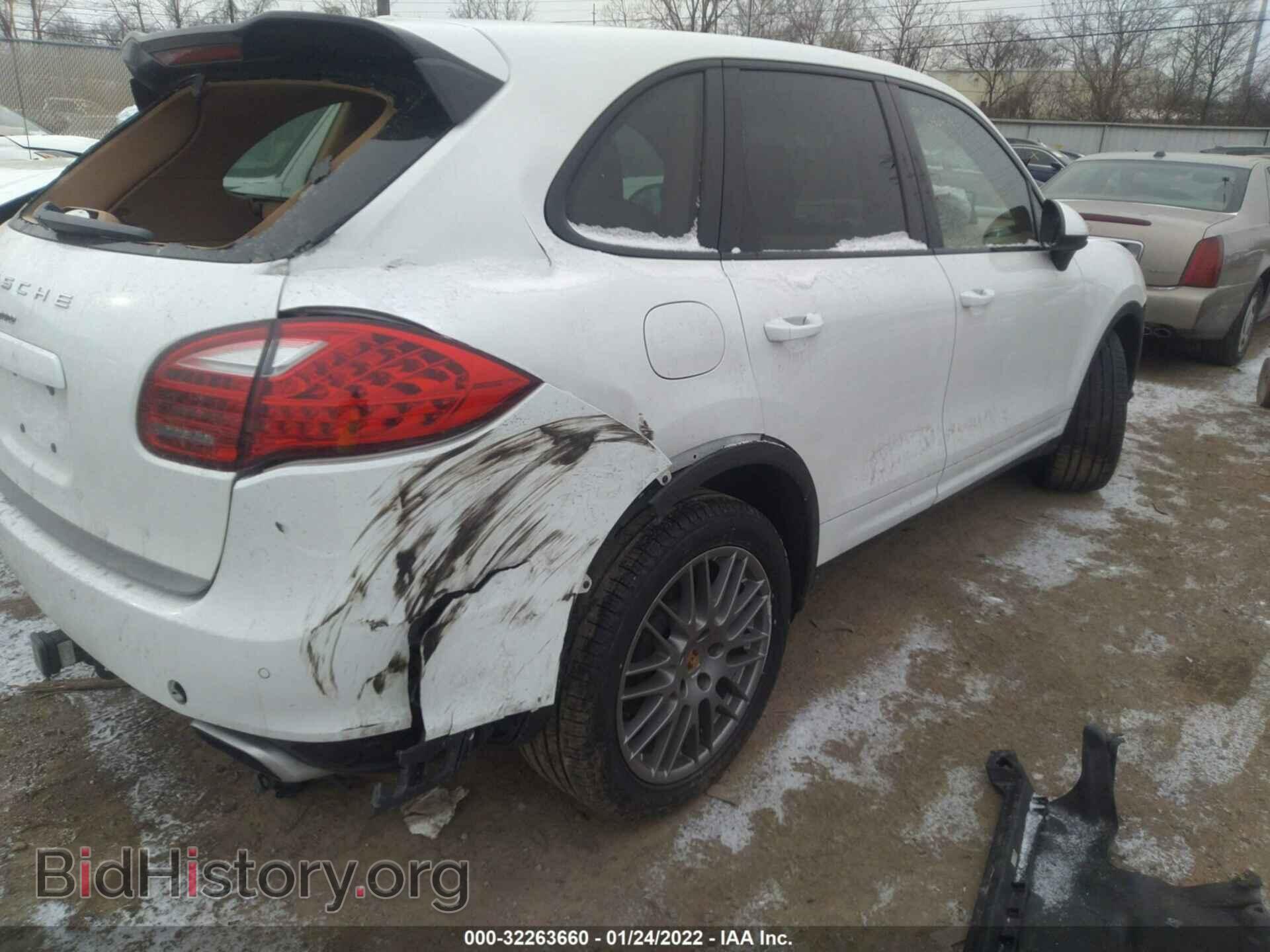 2014 PORSCHE CAYENNE - VIN: WP1AA2A20ELA04230 - Фото 4