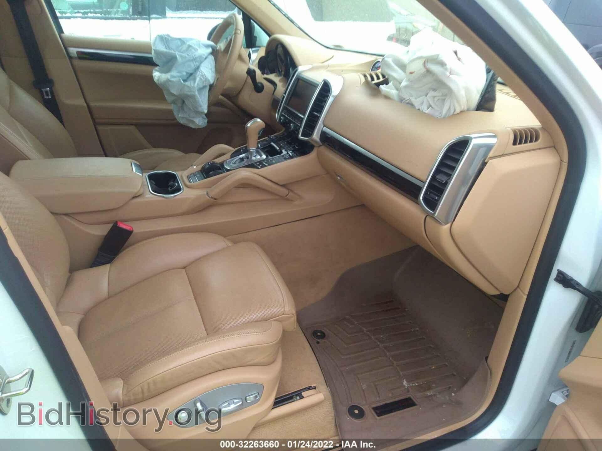 2014 PORSCHE CAYENNE - VIN: WP1AA2A20ELA04230 - Фото 5