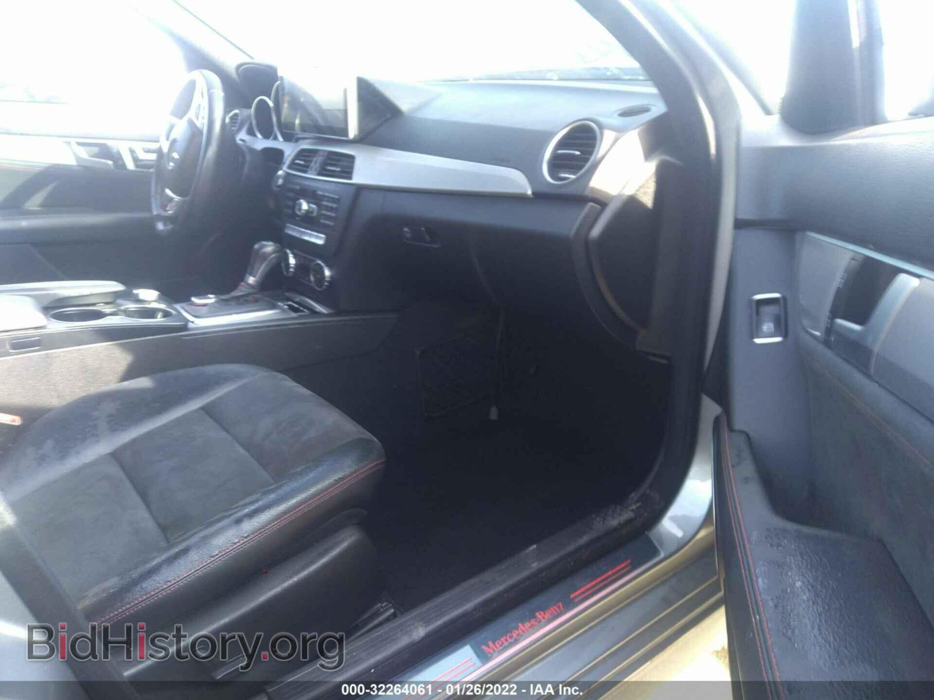 2013 MERCEDES-BENZ C-CLASS - VIN: WDDGF4HB0DR256334 - Фото 5