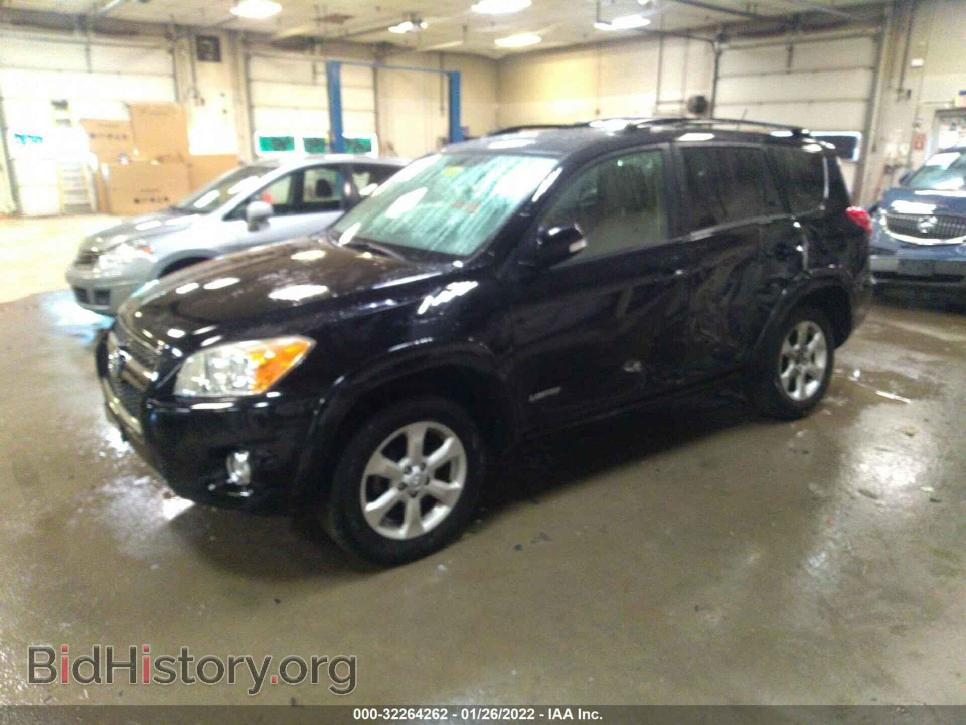 2009 TOYOTA RAV4 - VIN: JTMBF31V295013335 - Фото 2