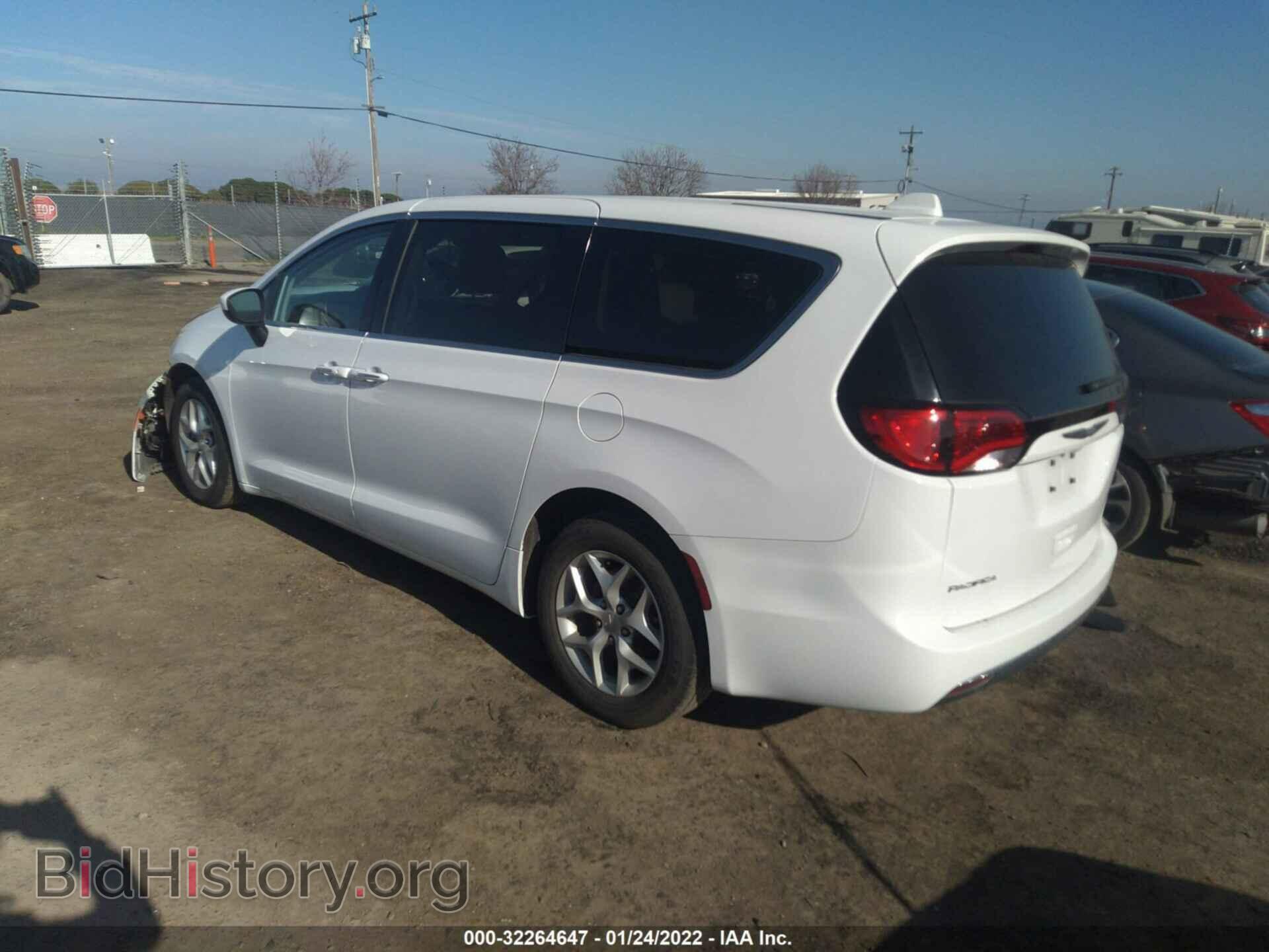 2017 CHRYSLER PACIFICA - VIN: 2C4RC1BG1HR851059 - Фото 3