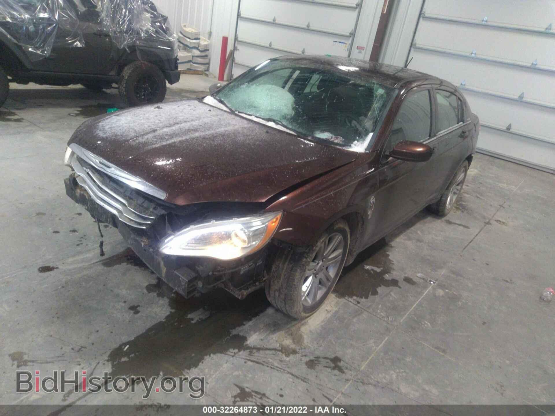 2013 CHRYSLER 200 - VIN: 1C3CCBBB2DN547119 - Photo 2