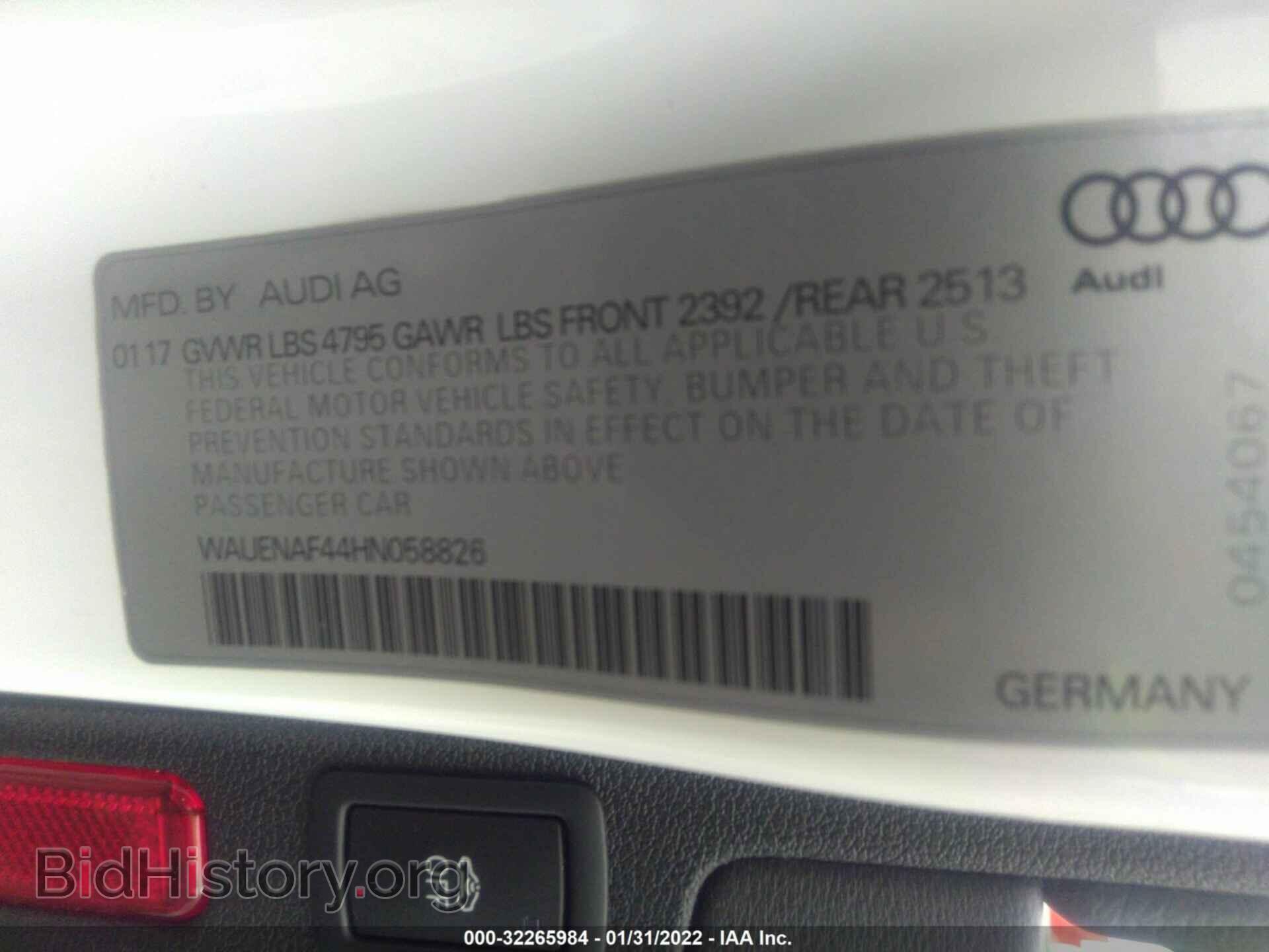 2017 AUDI A4 - VIN: WAUENAF44HN058826 - Фото 9