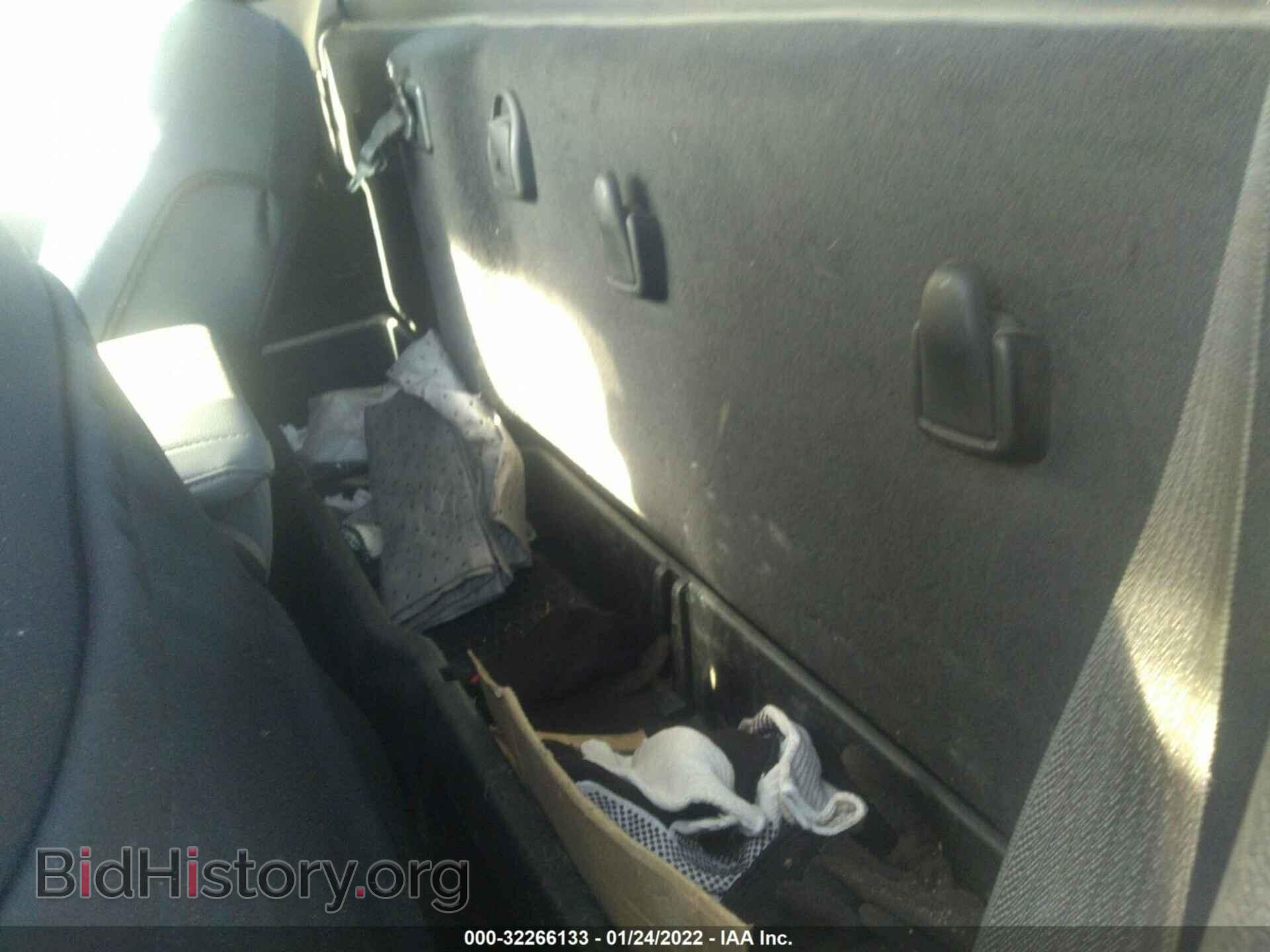 2016 RAM 1500 - VIN: 3C6JR6DT7GG135653 - Фото 8