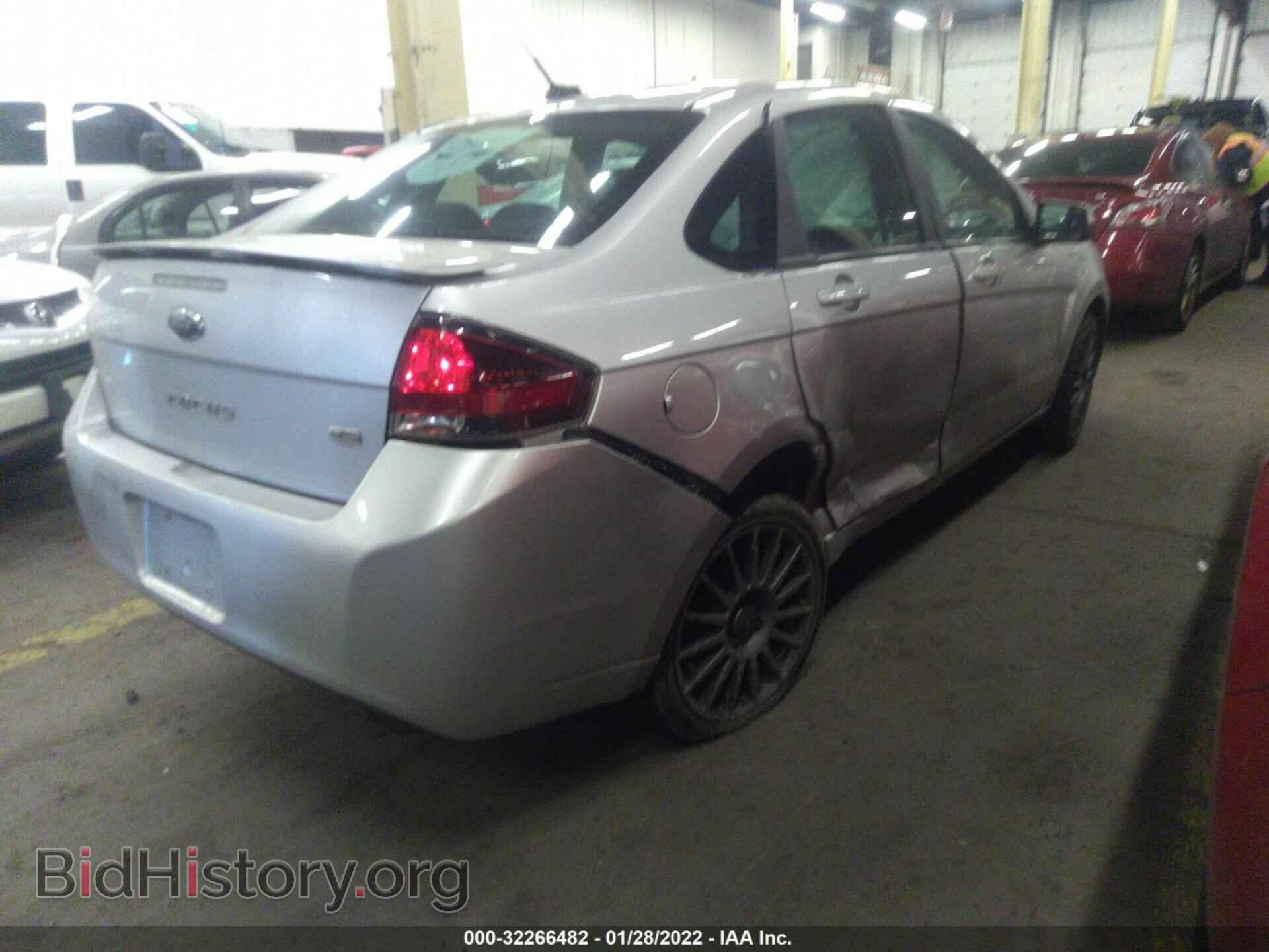 2011 FORD FOCUS - VIN: 1FAHP3GNXBW151547 - Фото 4