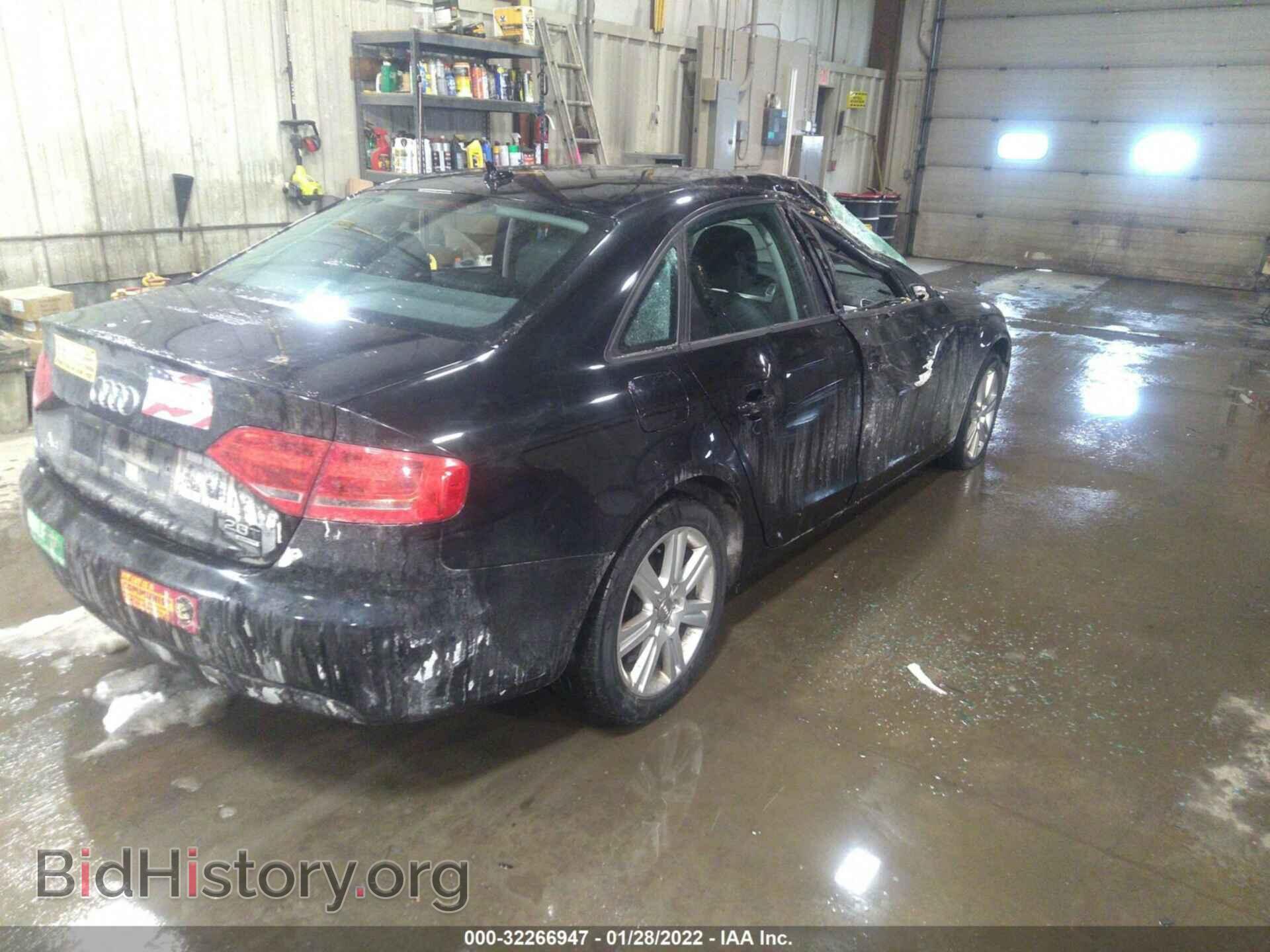 2011 AUDI A4 - VIN: WAUDFAFL2BN050649 - Фото 4