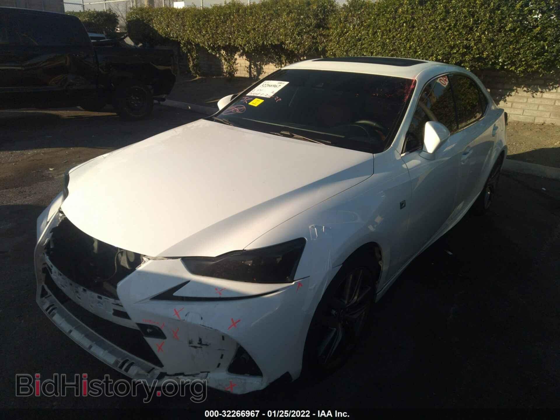 2017 LEXUS IS - VIN: JTHBA1D23H5042764 - Фото 2