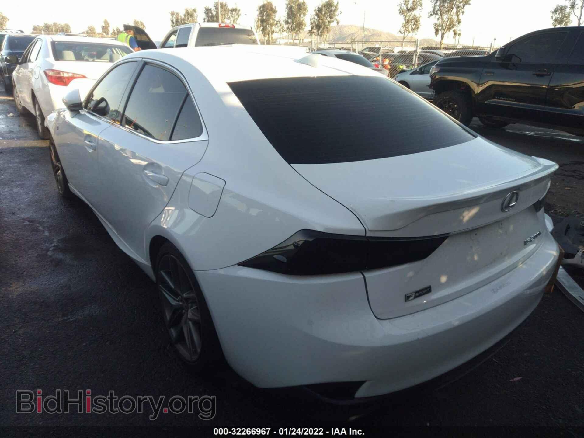 2017 LEXUS IS - VIN: JTHBA1D23H5042764 - Фото 3