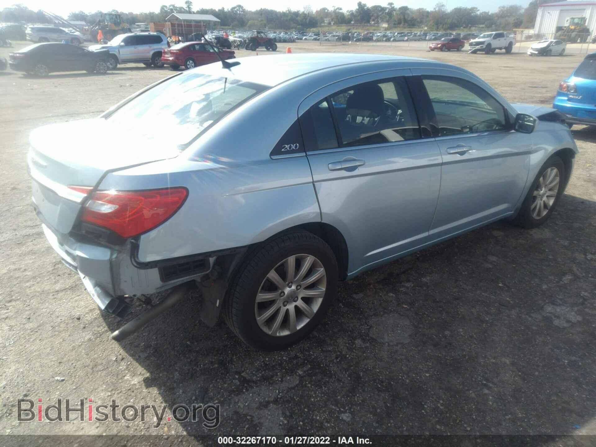 2012 CHRYSLER 200 - VIN: 1C3CCBBB6CN278833 - Photo 4
