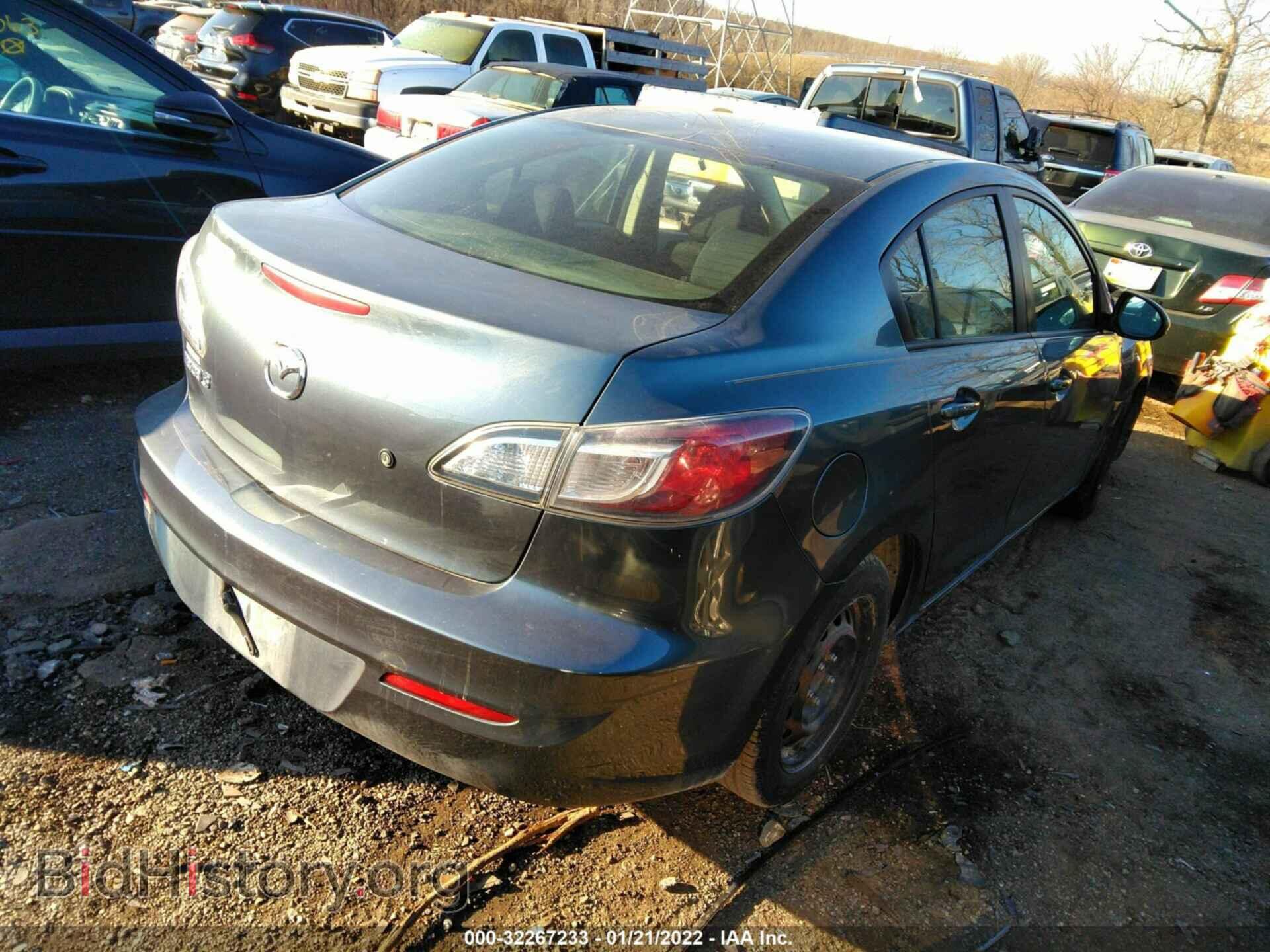 2013 MAZDA MAZDA3 - VIN: JM1BL1TG4D1707908 - Фото 4