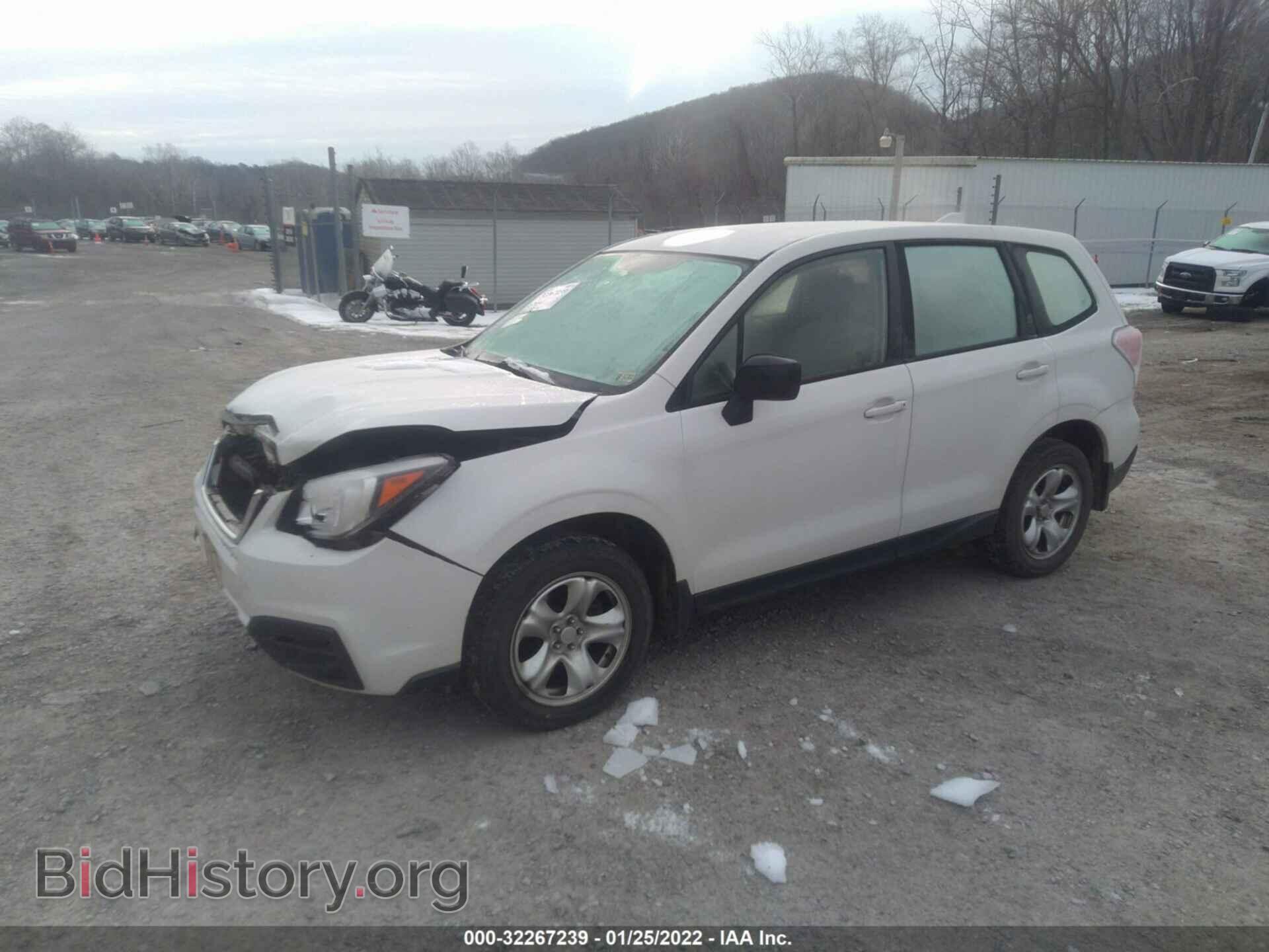 2017 SUBARU FORESTER - VIN: JF2SJAAC9HH409732 - Фото 2