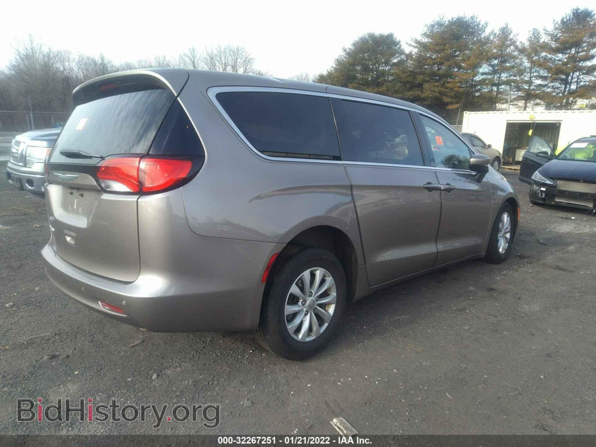 2017 CHRYSLER PACIFICA - VIN: 2C4RC1DG1HR536839 - Photo 3