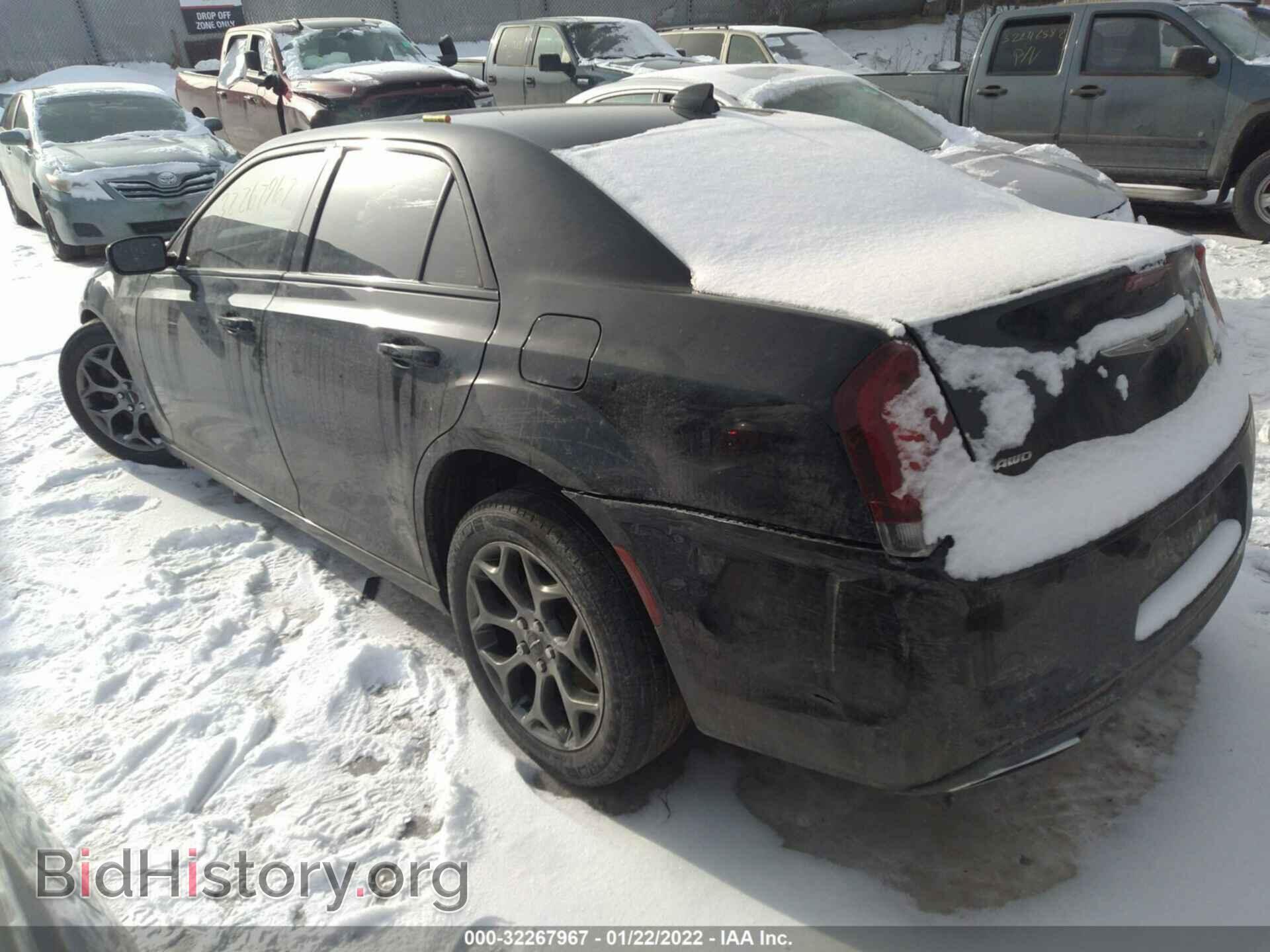 2017 CHRYSLER 300 - VIN: 2C3CCAGG0HH597305 - Фото 3