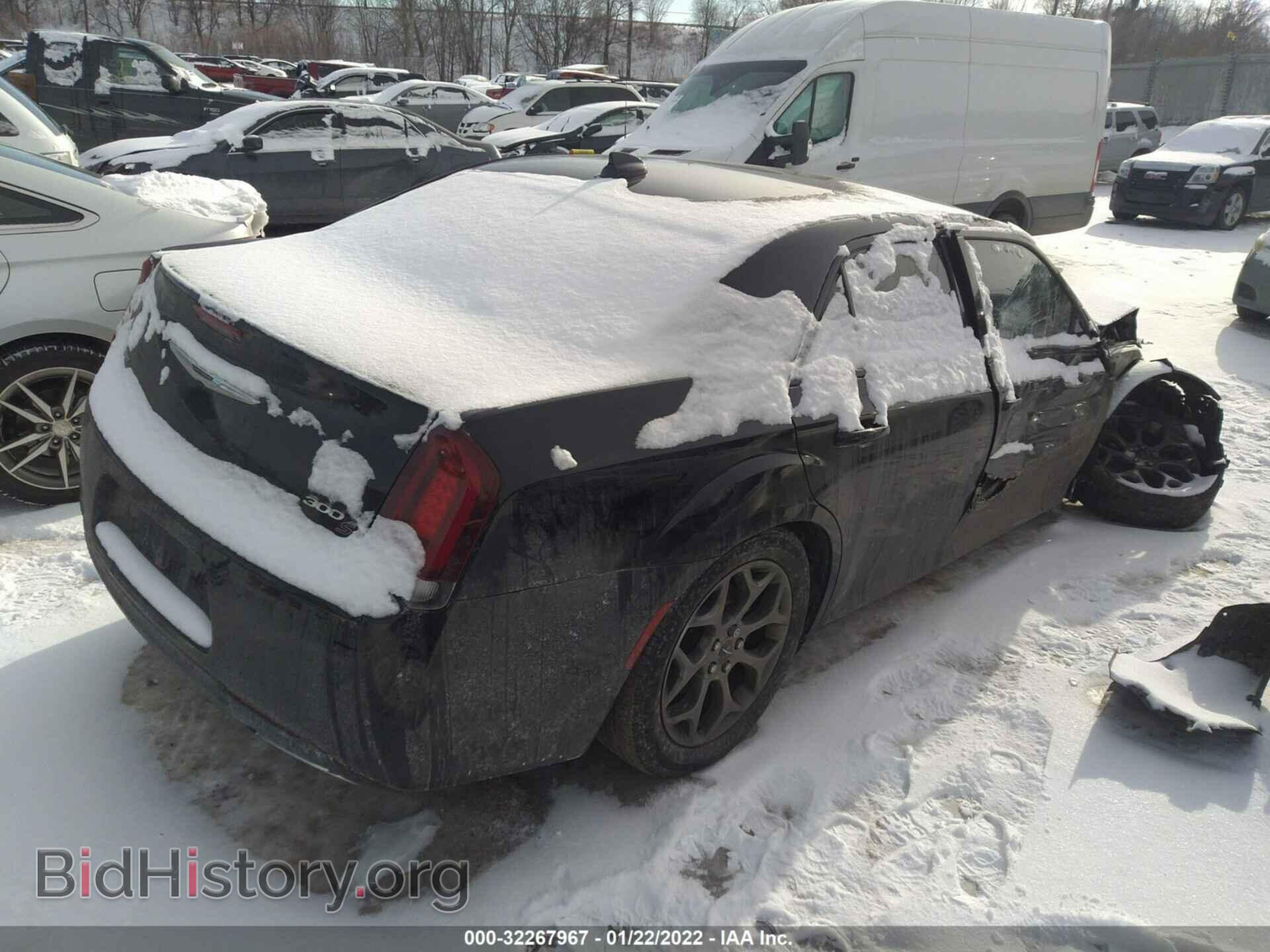 2017 CHRYSLER 300 - VIN: 2C3CCAGG0HH597305 - Фото 4