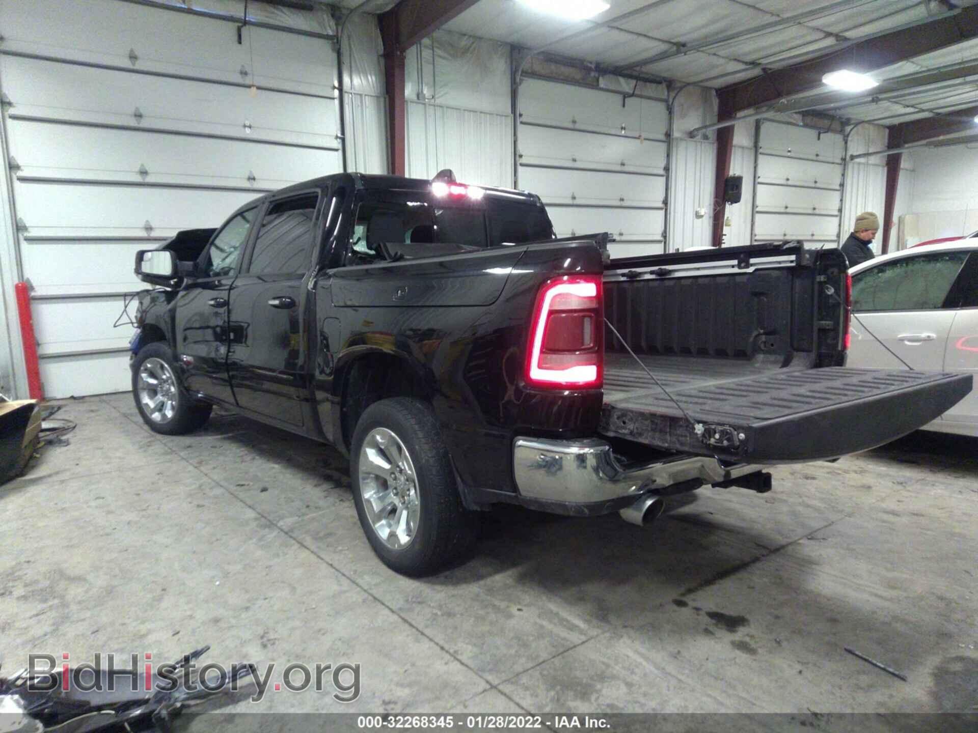 2020 RAM 1500 - VIN: 1C6SRFFT1LN335446 - Фото 3
