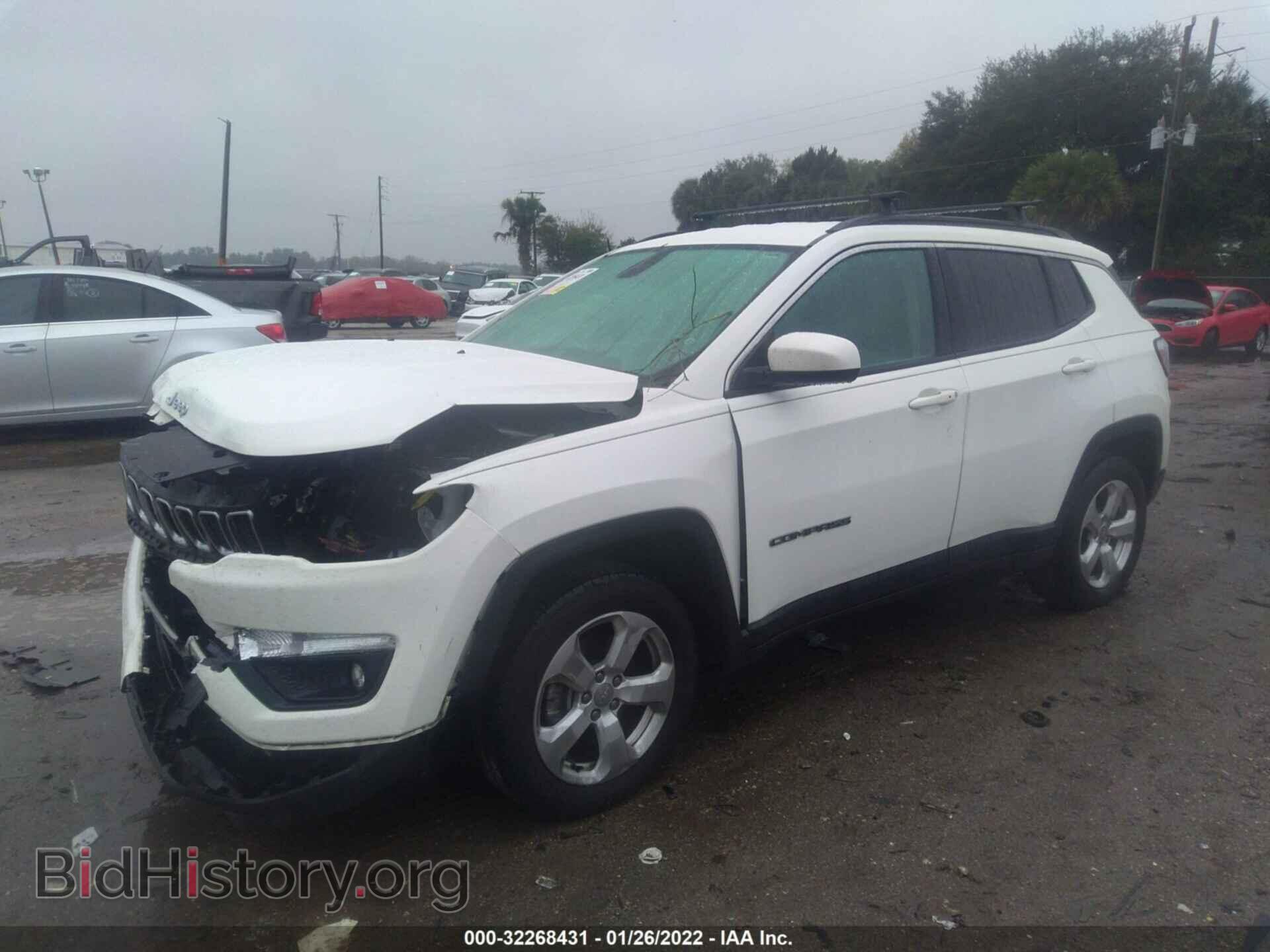 2018 JEEP COMPASS - VIN: 3C4NJCBB3JT322462 - Photo 2