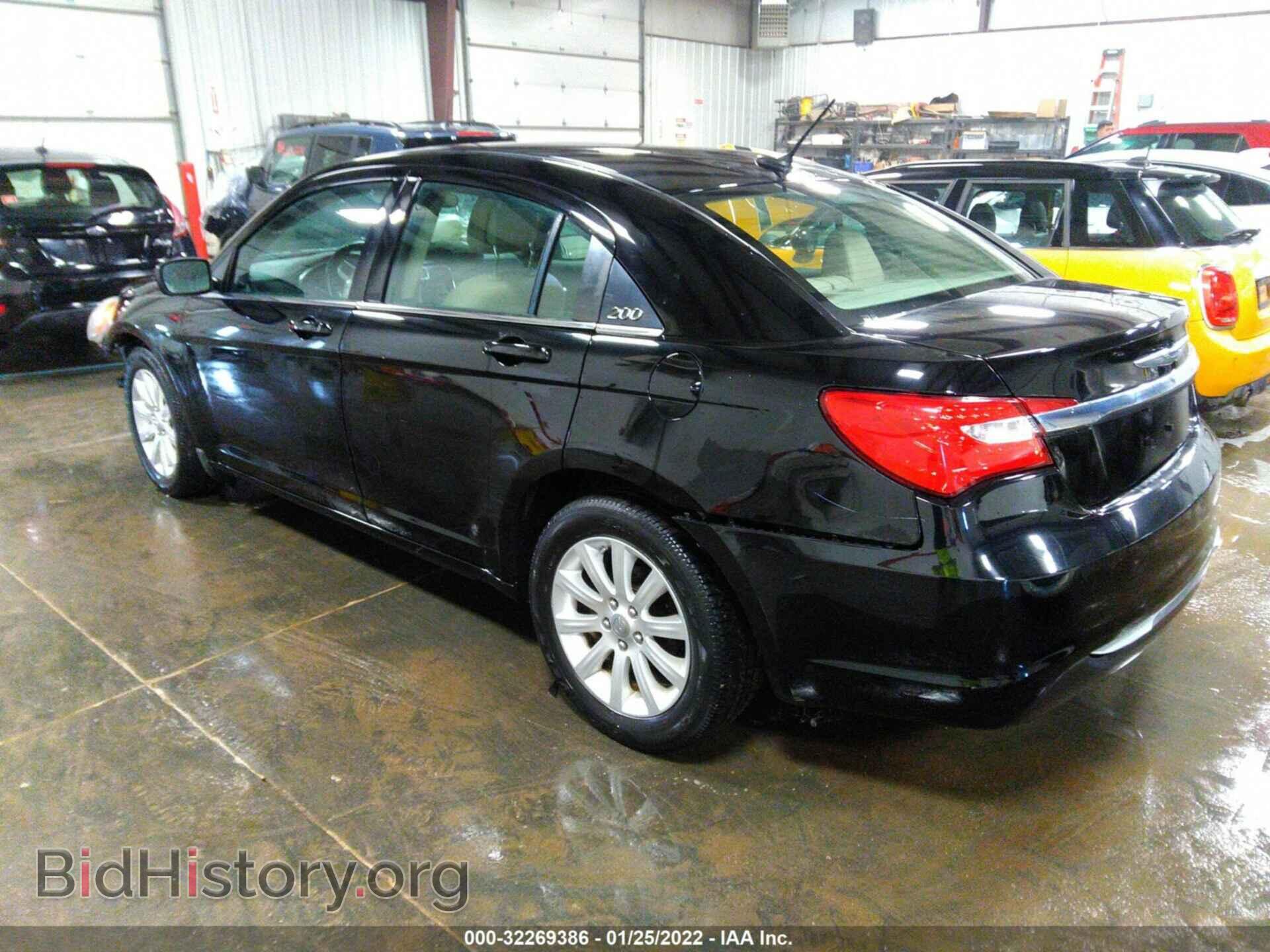 2012 CHRYSLER 200 - VIN: 1C3CCBBG1CN288472 - Фото 3